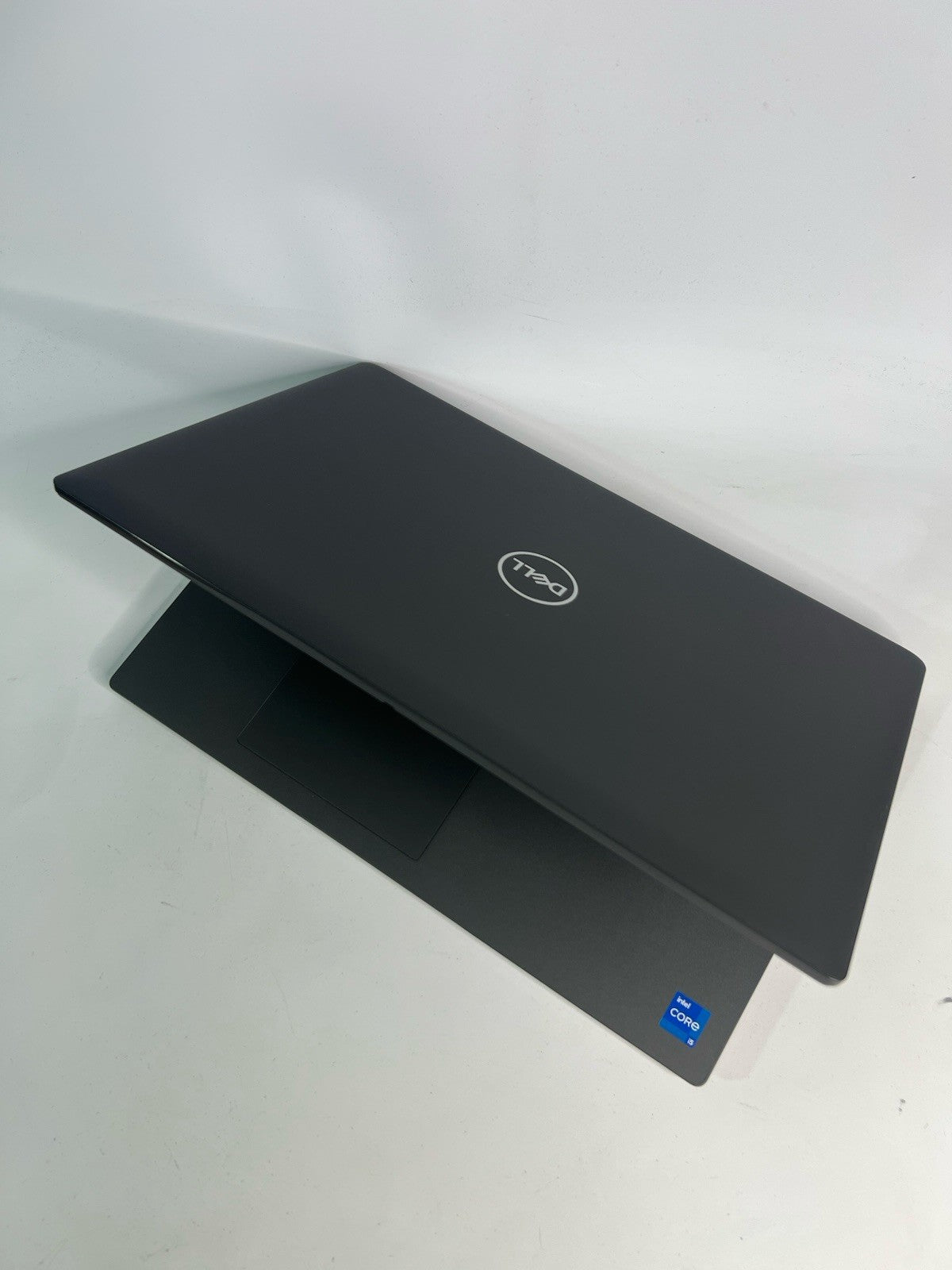 Dell Latitude 3520  Core i5-1135G7 16GB RAM 256GB SSD Windows 11 Grade B Laptop