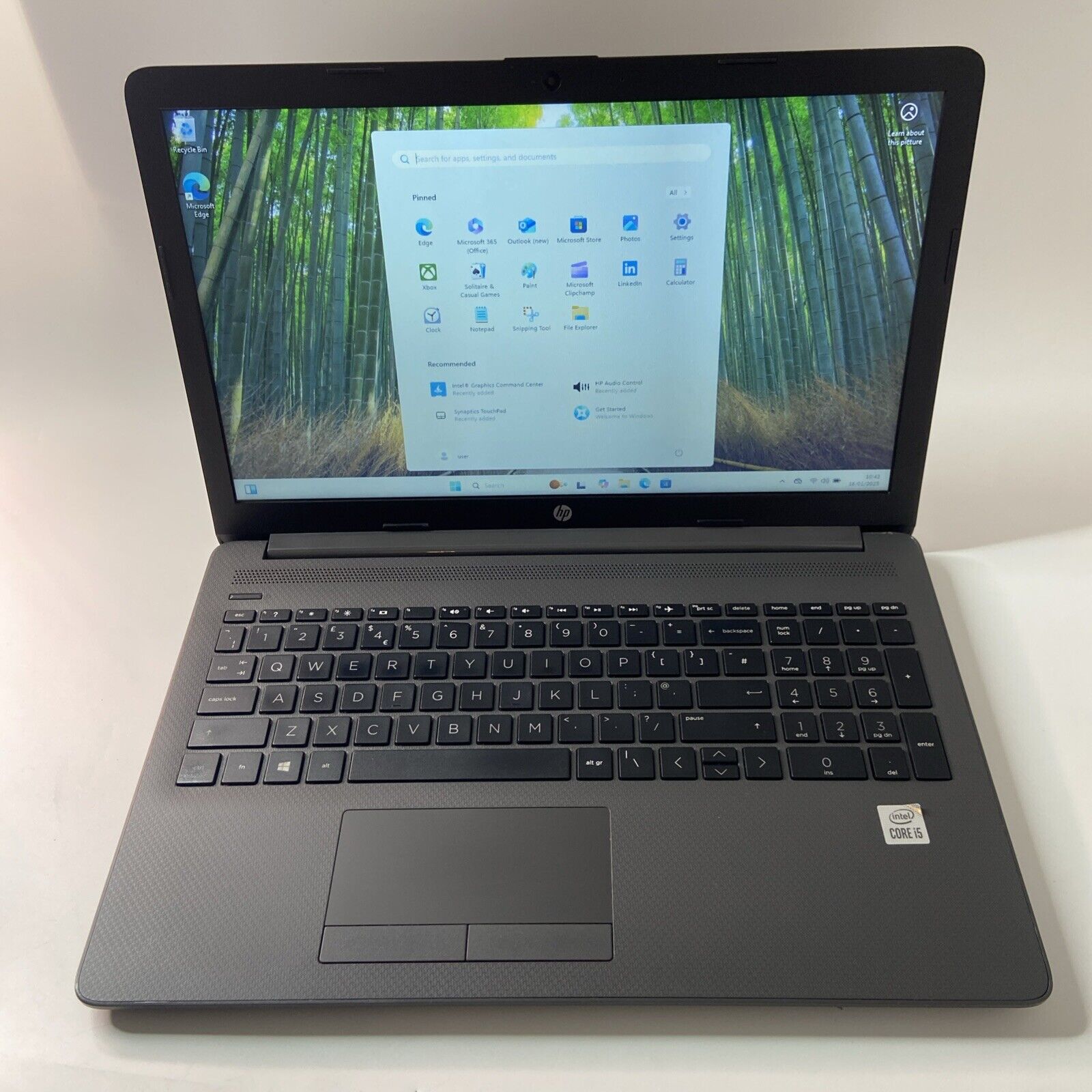 HP 250 G7 15.6" Notebook -intel Core i5-1035G1 8GB RAM 256GB SSD Windows 11 Pro