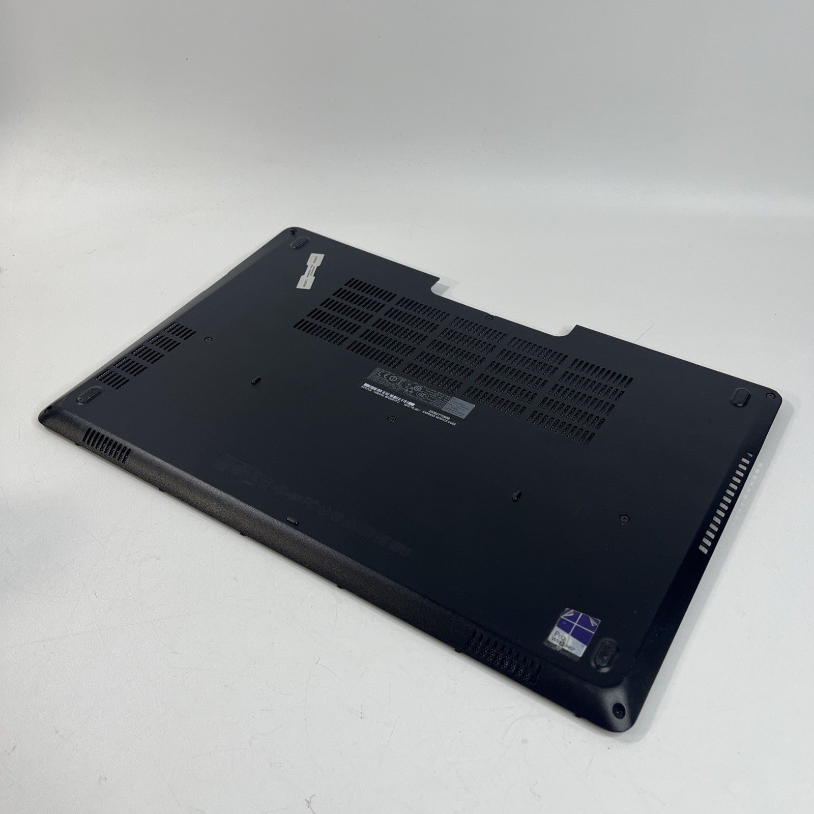 Genuine Black Dell Latitude E5570  Shell Bottom Base Case Cover Oovj58