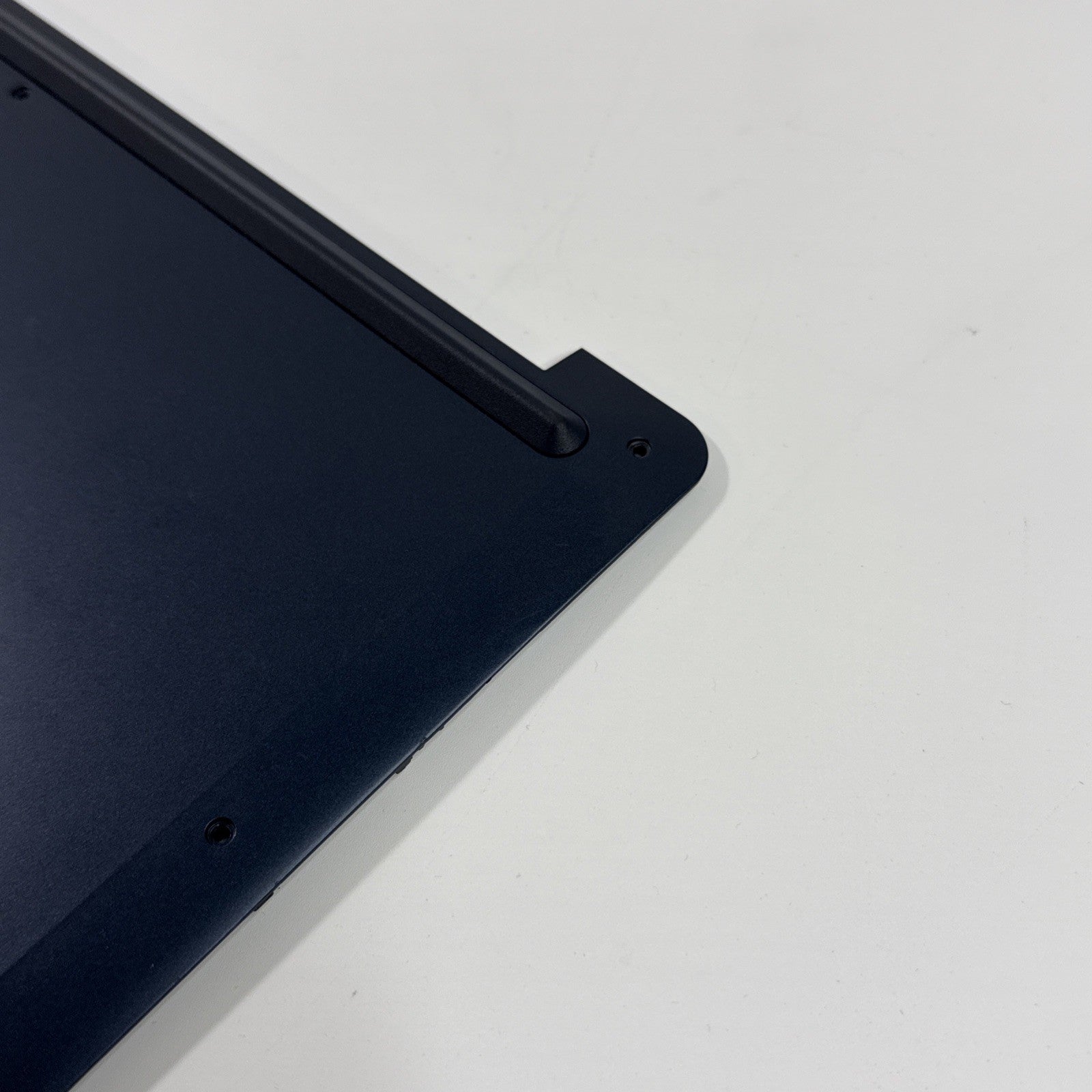 Genuine Lenovo 3 Chrome-14M836 Bottom Base Blue
