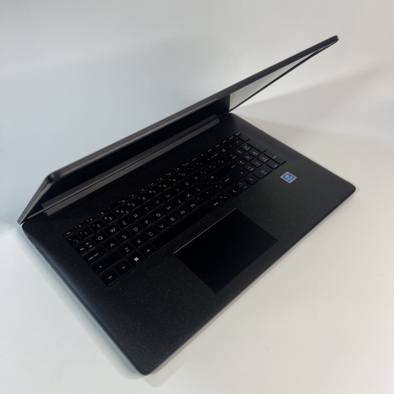 HP 17-cn0104na Laptop Intel Pentium N5030 4GB 128GB SSD 17.3 in FHD Win 11