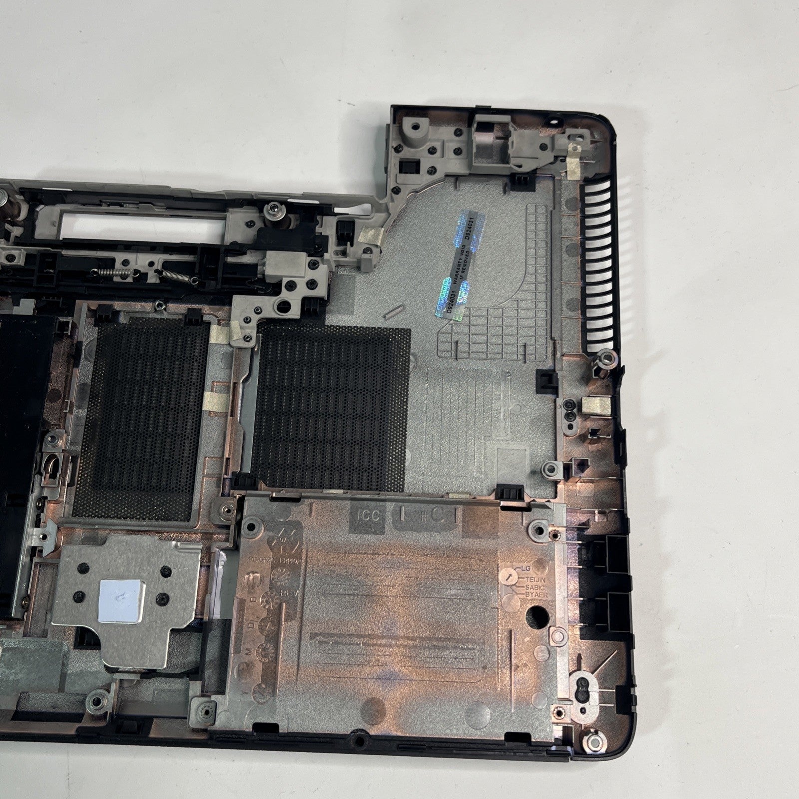 Genuine BLACK HP Mt41 Bottom Case Cover