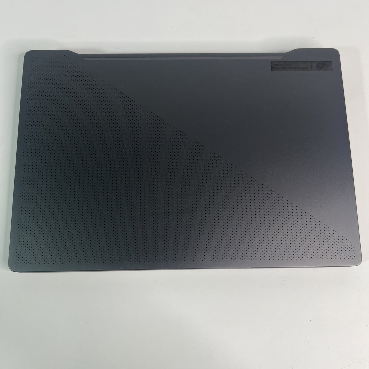 ASUS ROG Zephyrus G14 GA401IU – Ryzen 9 4900HS – GTX 1660Ti 512GB SSD 16GB RAM