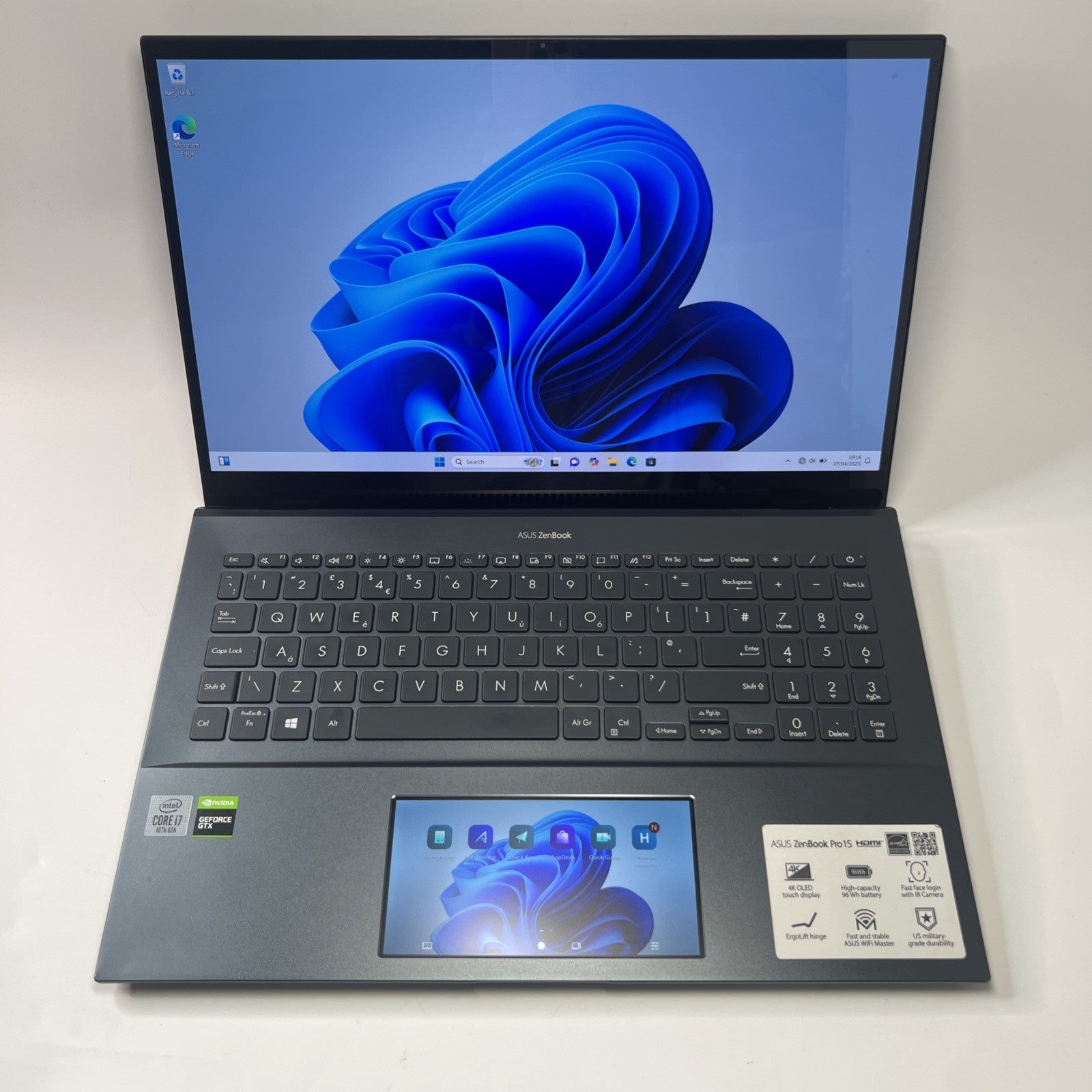 ASUS ZenBook 15 OLED UX535L Intel i7-10870H GTX 1650Ti 16GB RAM 256GB  SSD