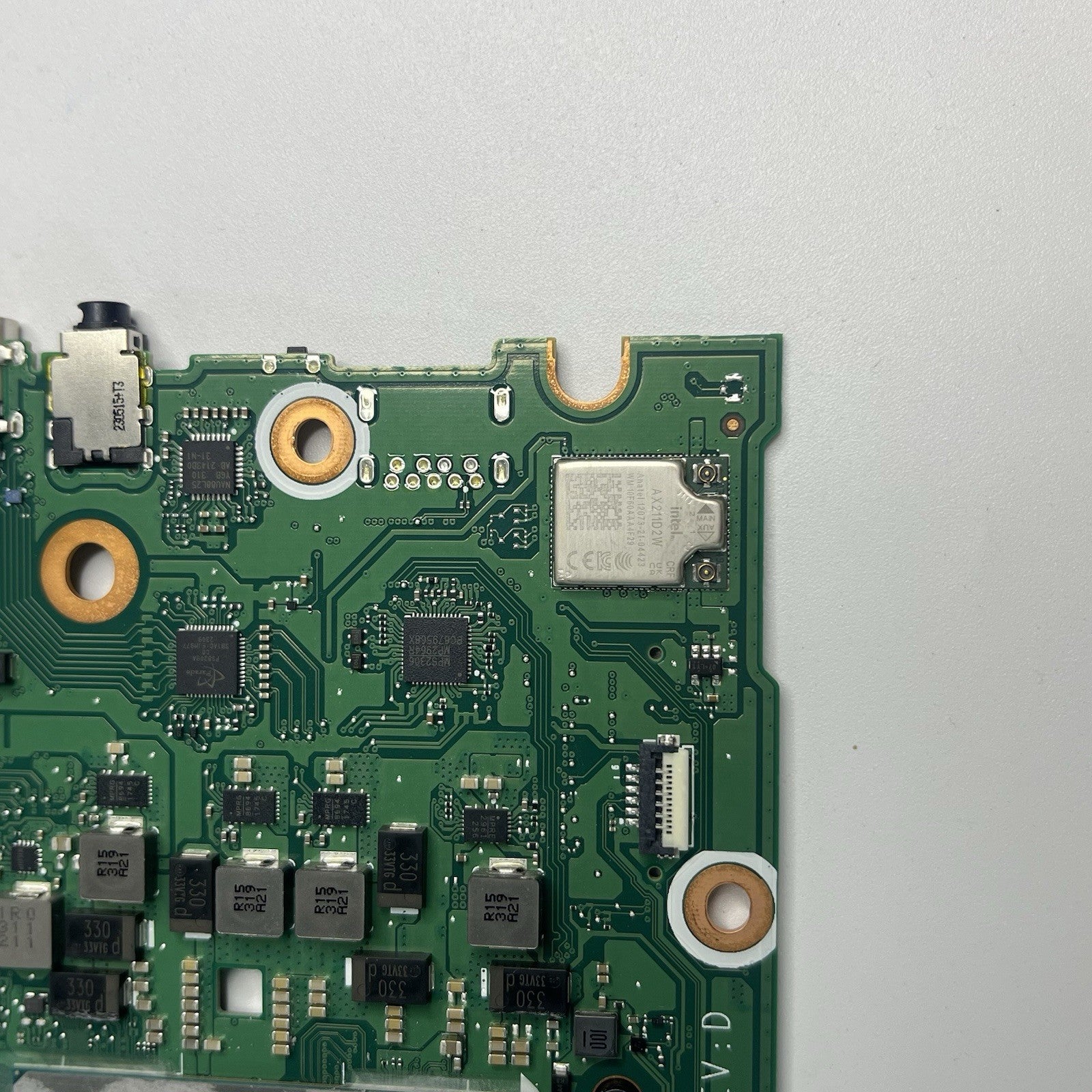 Acer CB spin 714 n22q10 motherboard I3 13th  NBKLD110043 Power On Backlit Issue