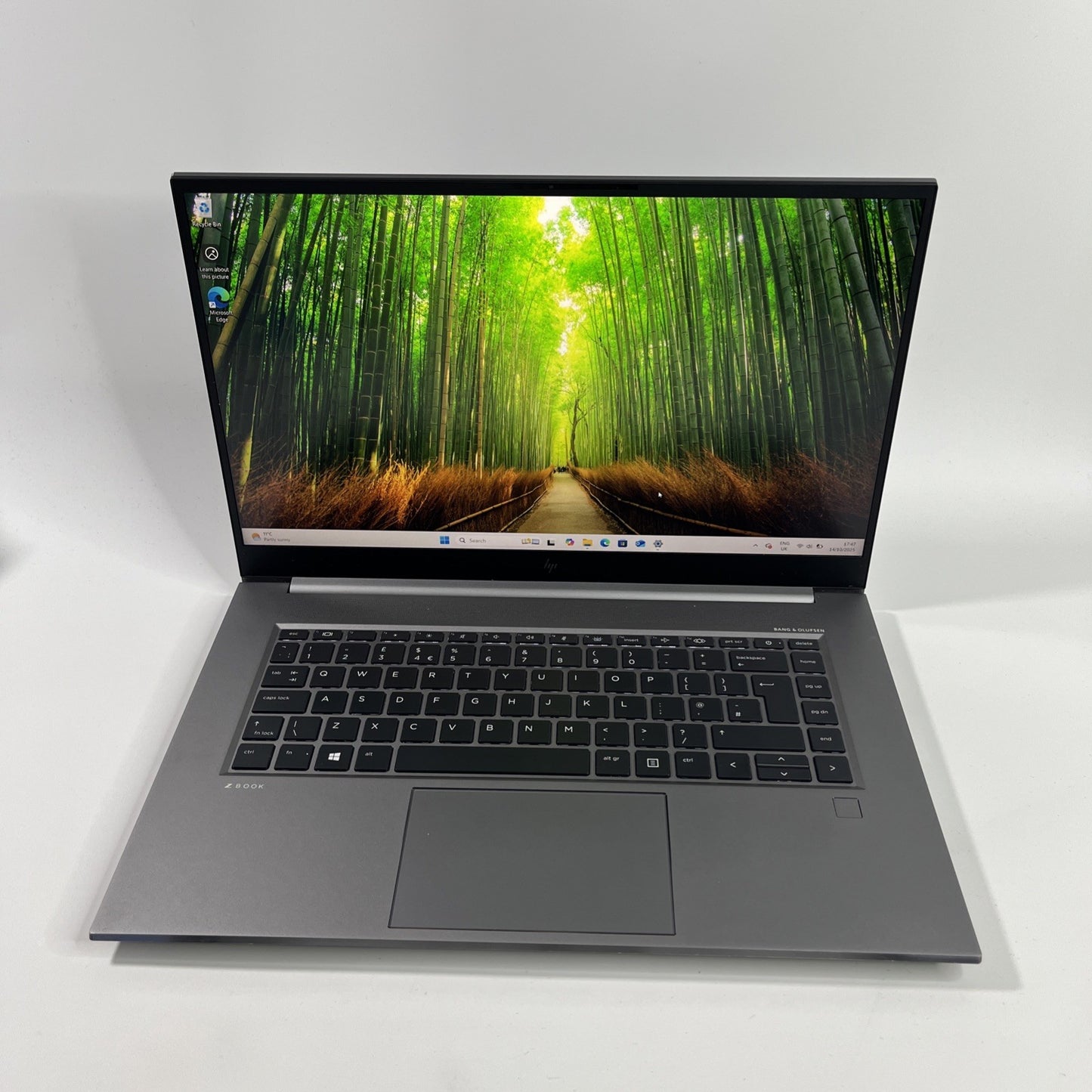 HP ZBook Studio G7 15.6in Laptop i7-10750H  16GB 512GB SSD Nvidia Quadro T100