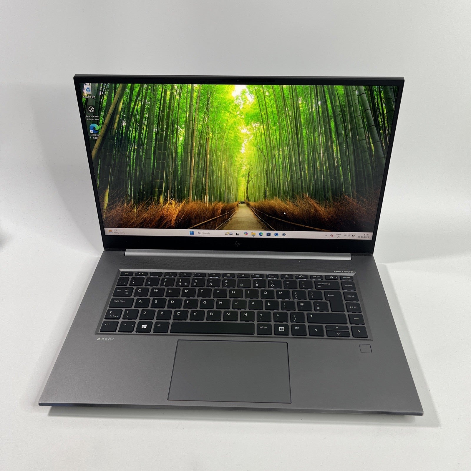 HP ZBook Studio G7 15.6in Laptop i7-10750H  16GB 512GB SSD Nvidia Quadro T100