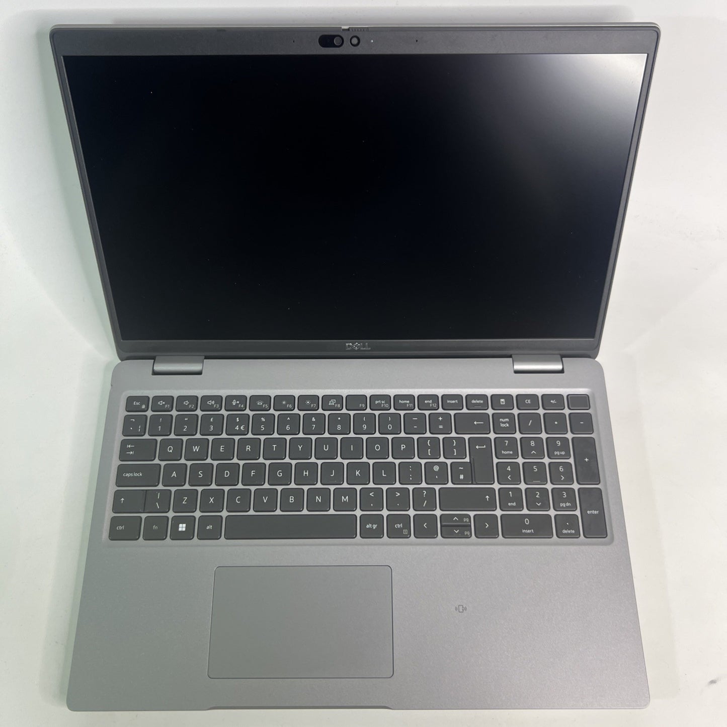 Dell Latitude 5540 Intel Core i7-1365U 16GB RAM 2TB SSD Windows 11 15.6” Laptop
