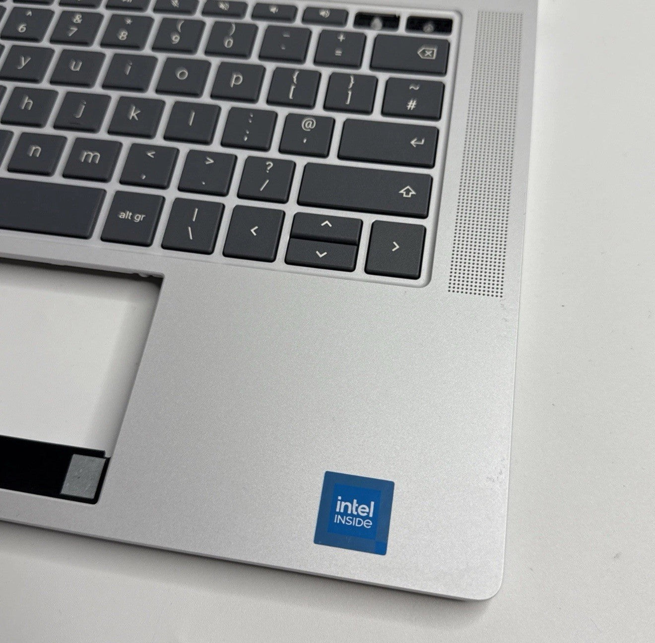 HP Chromebook 14A-NF Palmrest Top Cover UK Keyboard P/N N93341-001 (key Missing)