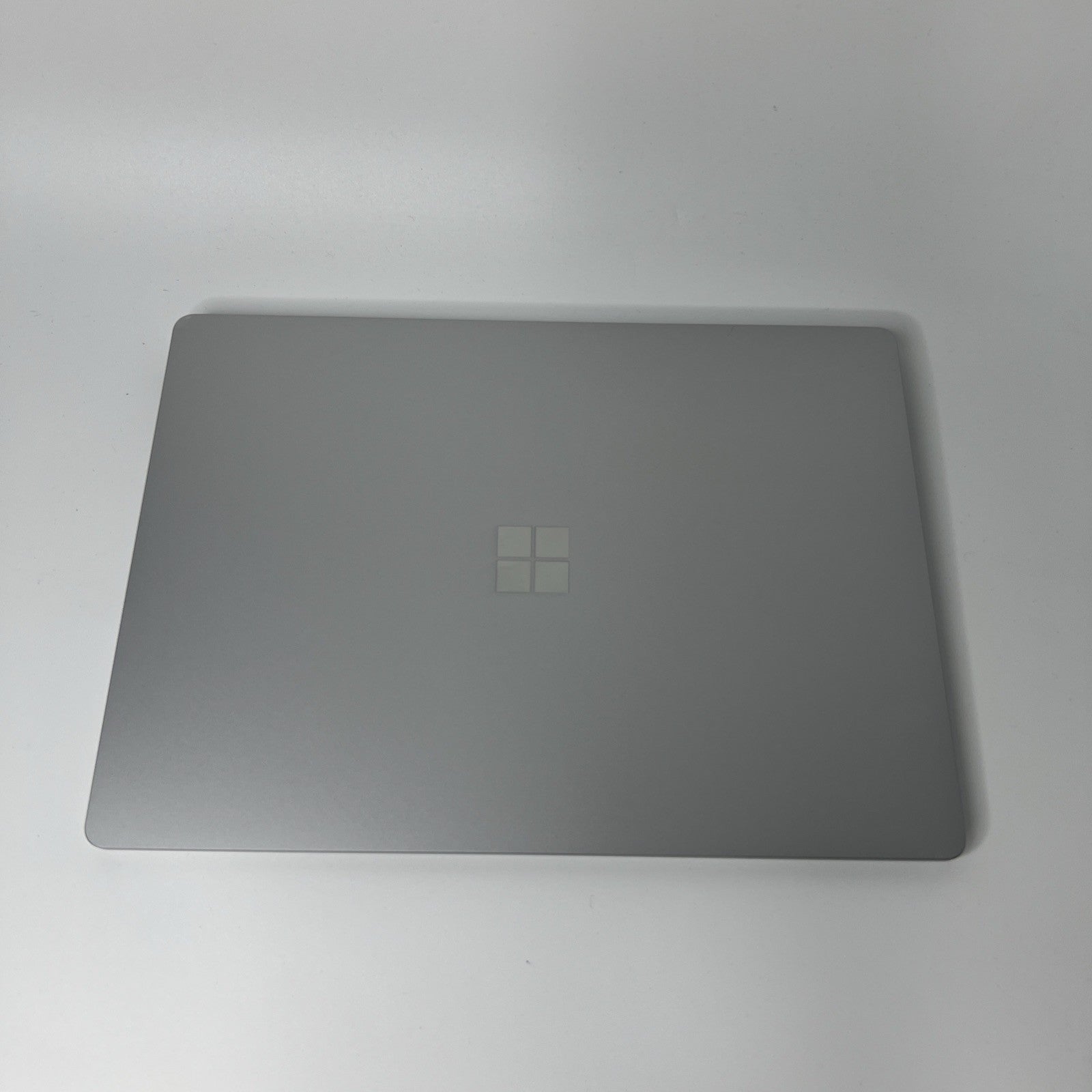 Microsoft Surface Laptop 4 13.5" Inte i7-1185G7 16GB RAM 512GB SSD Windows 11