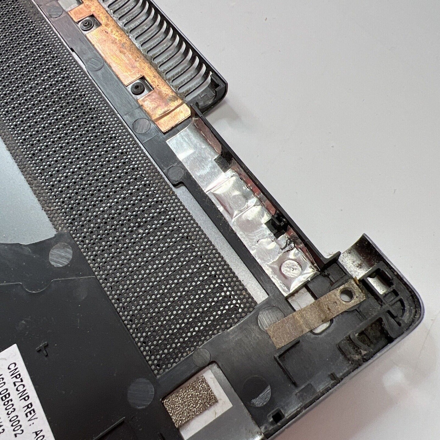 Genuine Dell Inspiron 13 7373 Bottom Base Cover Door Chassis 05VHWV