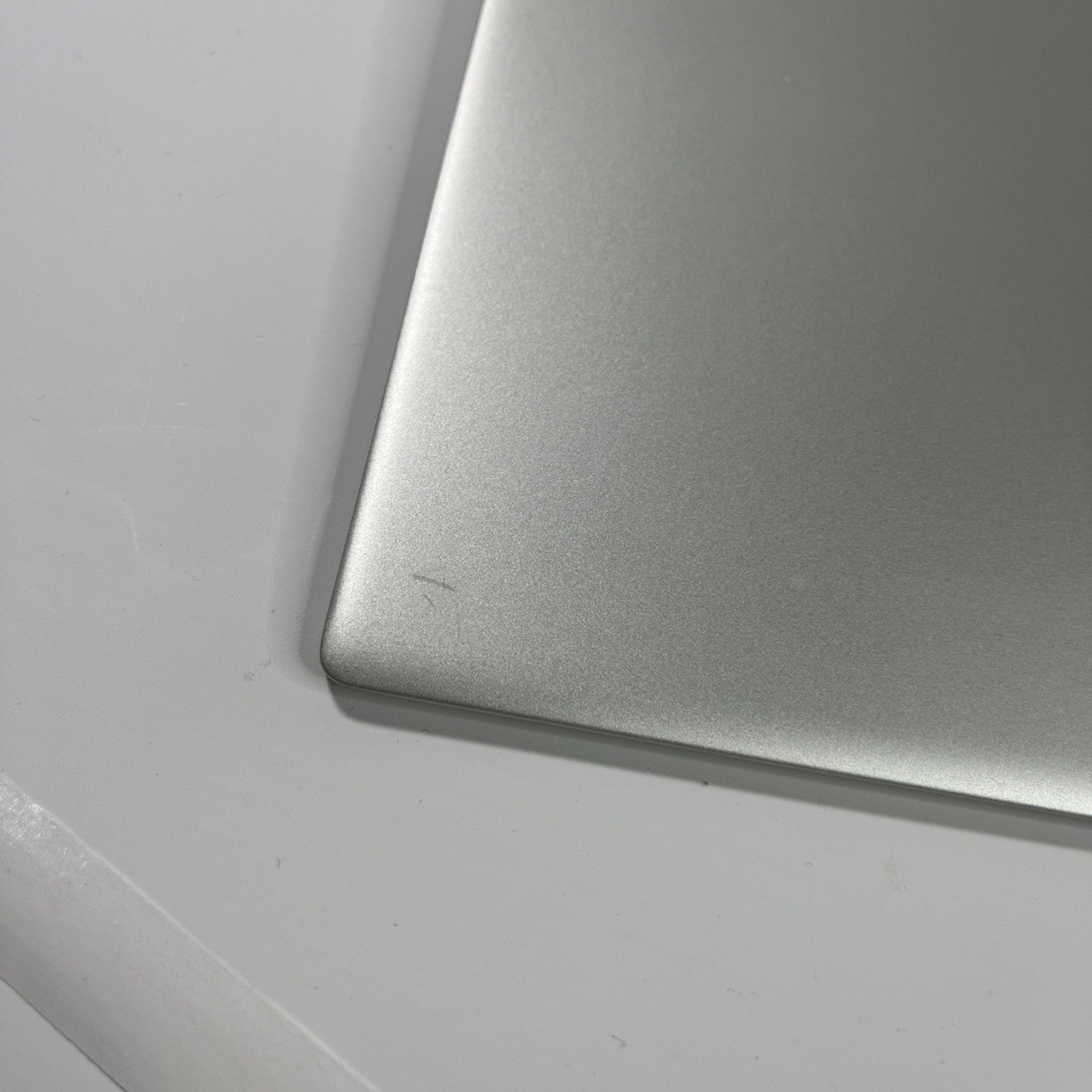 Dell Inspiron 7501 LCD Complete Screen Assembly Top Lid Cover Silver Cables