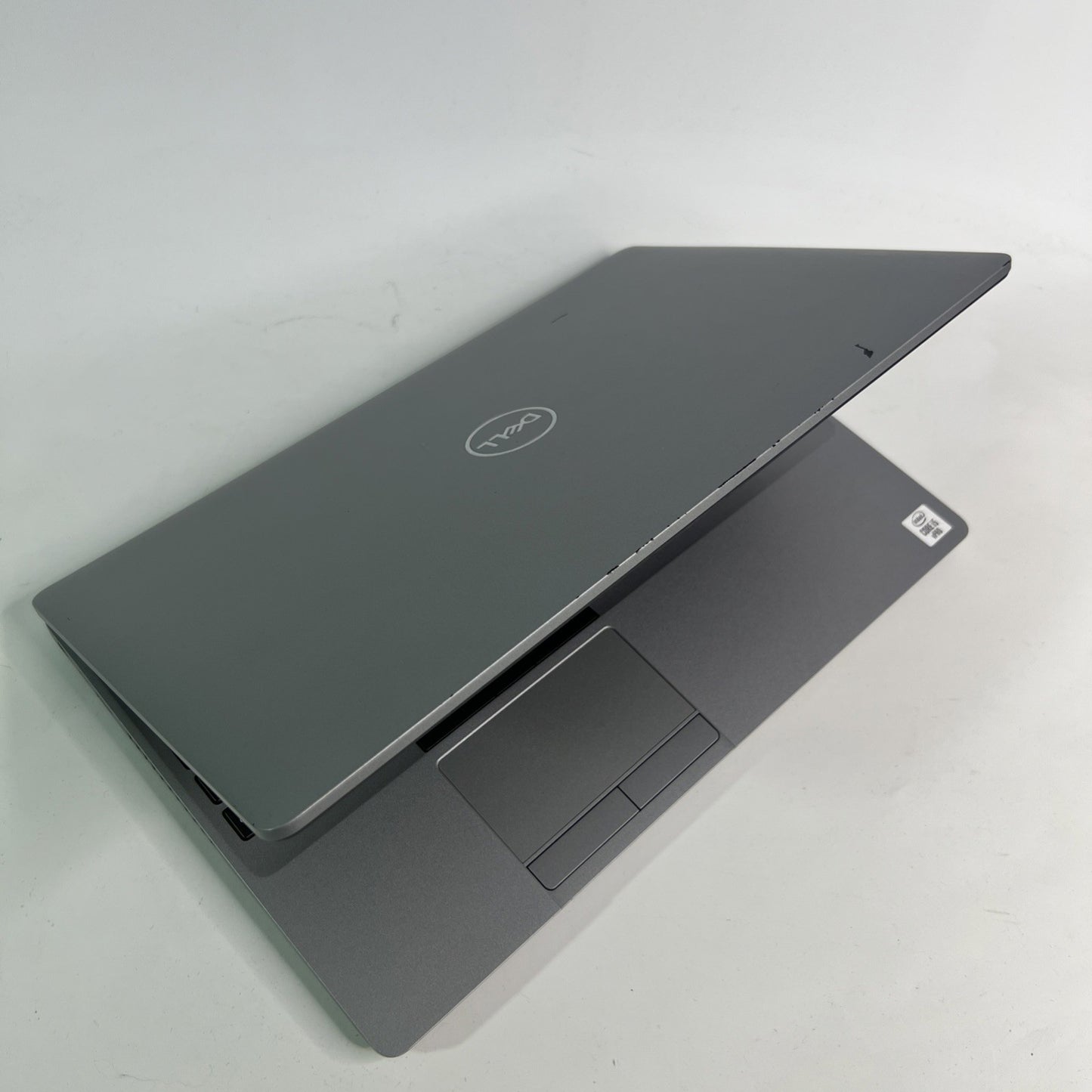 Dell Latitude 5510 Core i5-10310U 16GB RAM 256GB SSD Windows 11 15.6” Laptop