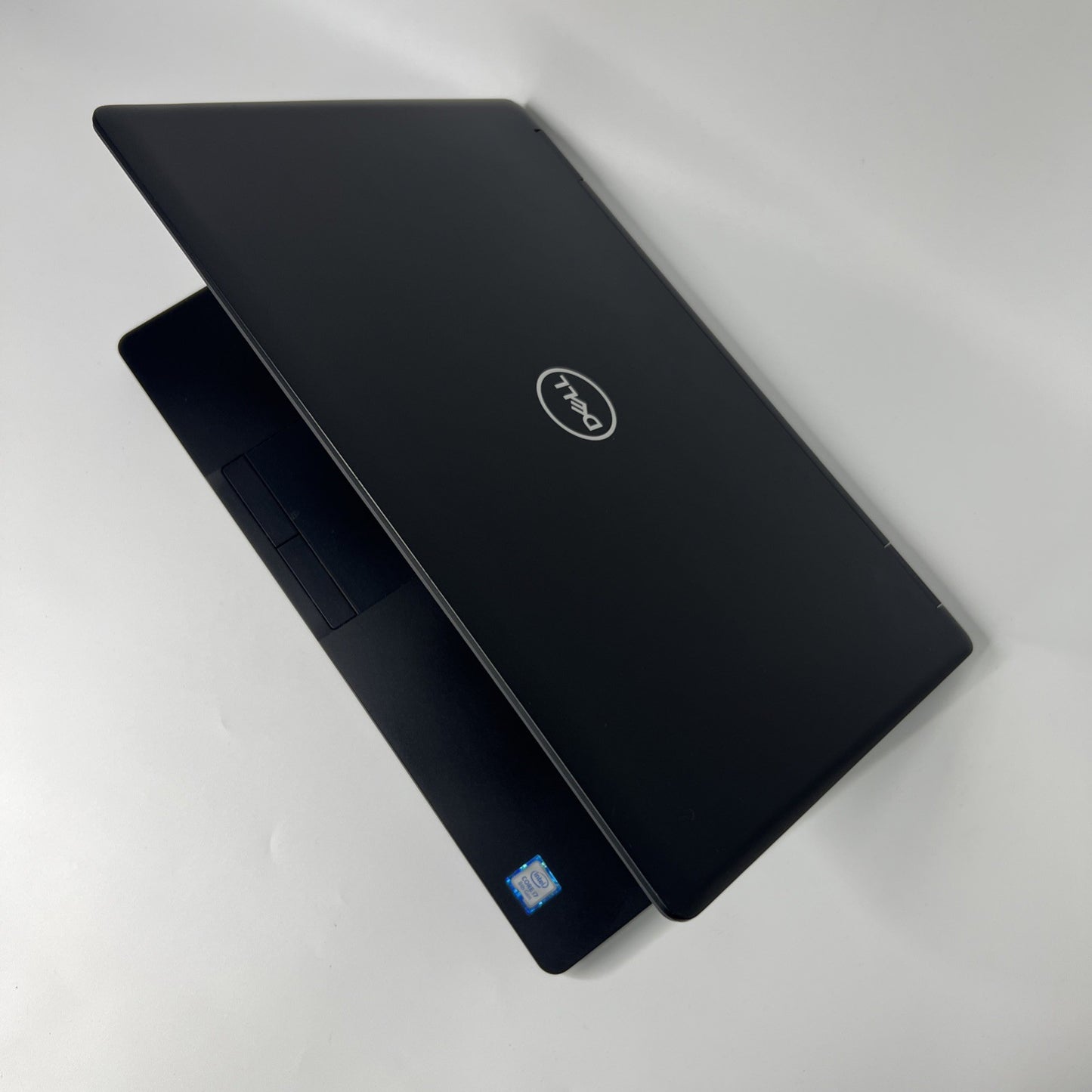 Dell Latitude 5590 Intel Core  i7-8650U 16Gb 512Gb SSD FHD Windows 11 Pro Laptop
