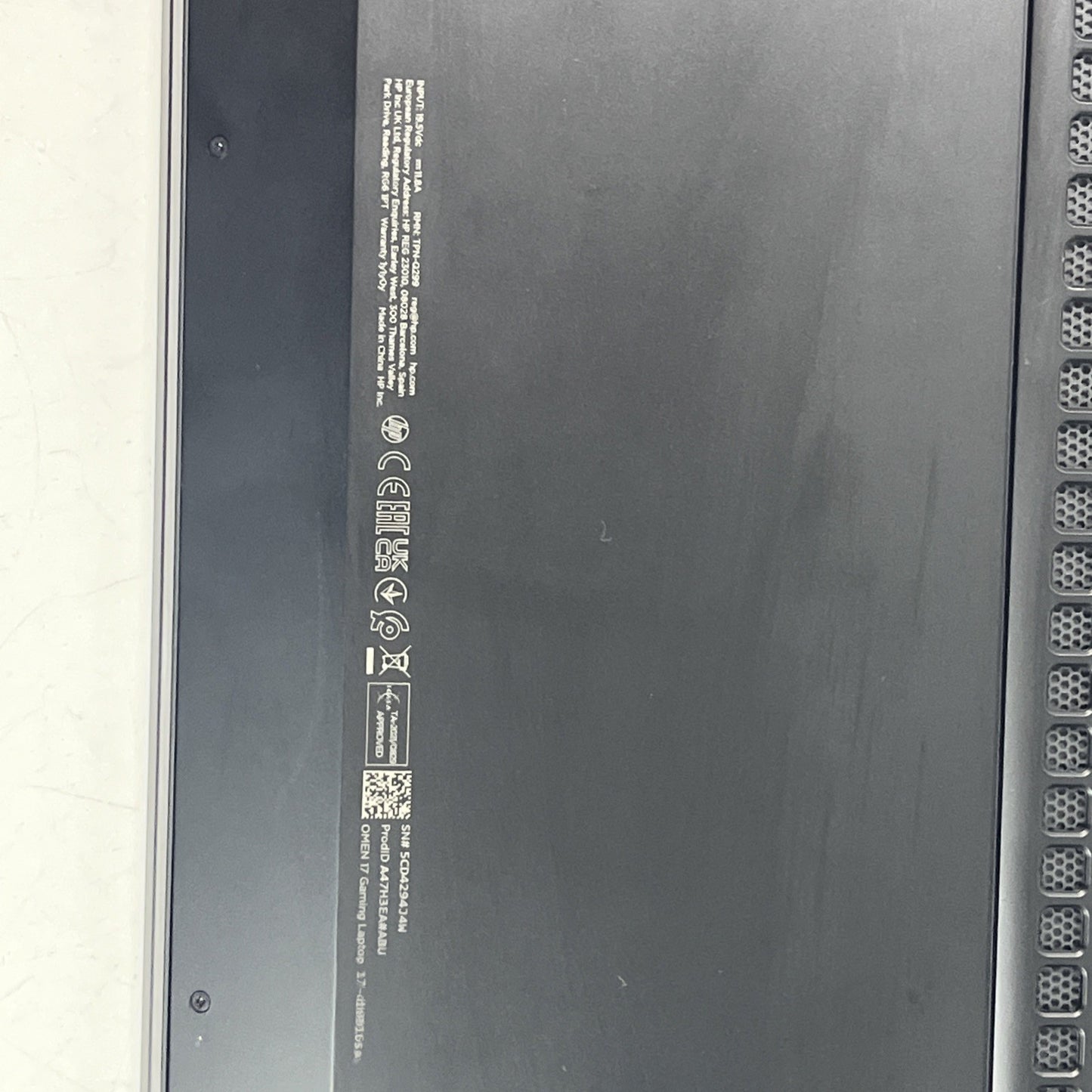 HP Omen 17-db0016sa Gaming Laptop AMD Ryzen 7-8845HS 16 GB RAM 1TB SSD RTX 4050