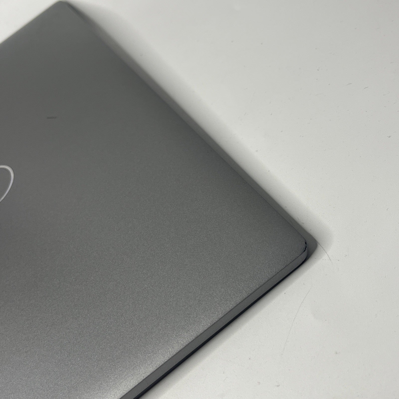 For Dell Latitude 5530 Top Lid And Bezel Genuine 0DH2NW
