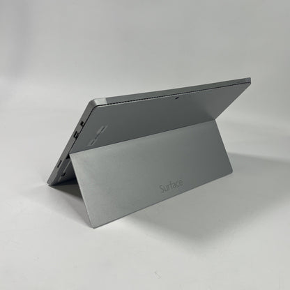 Microsoft Surface Pro 3 12” Intel i5-4300U 1.90 GHz  8GB RAM 256GB SSD Win 8 Pro