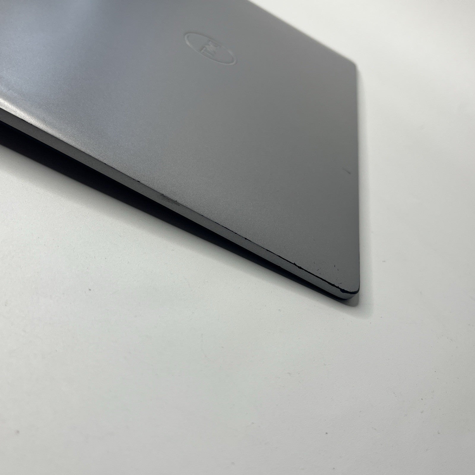 Genuine Dell Latitude 5410 Silver Touchscreen FHD Complete LCD Screen Assembly.