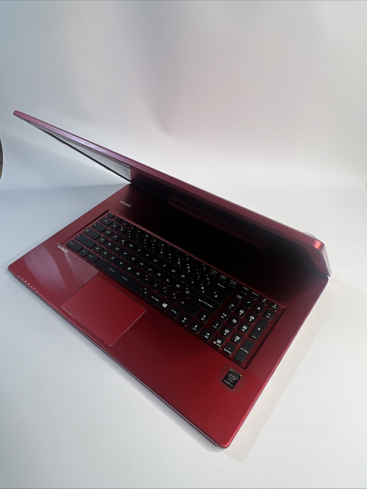MSI GS70 Stealth Intel Core i7-4720HQ 16GB 256GB SSD 17.3 inch GTX 765M Win 10