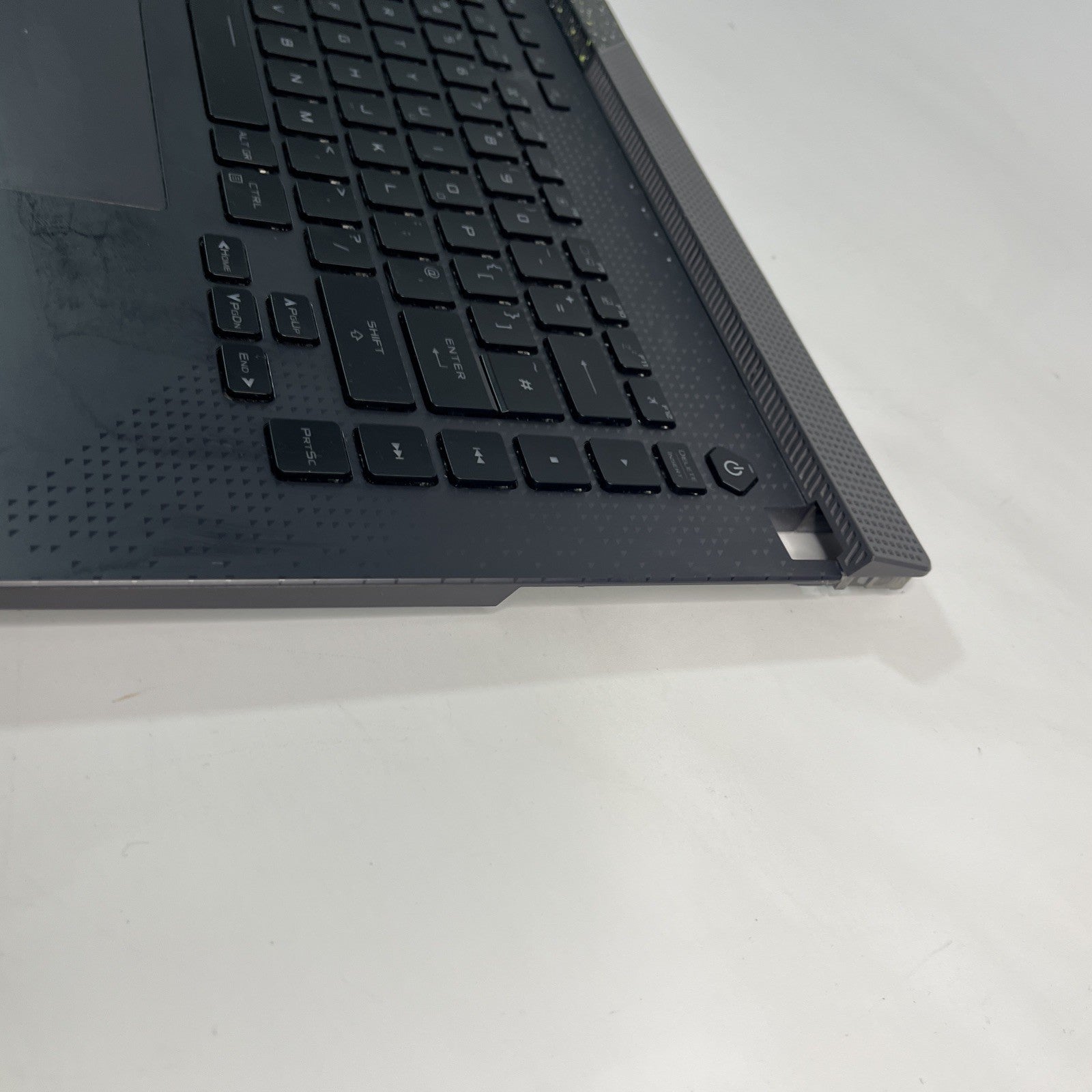 Genuine Black Asus ROG Strix G15 G513R Palmrest , Speakers & Touchpad 6070B2003