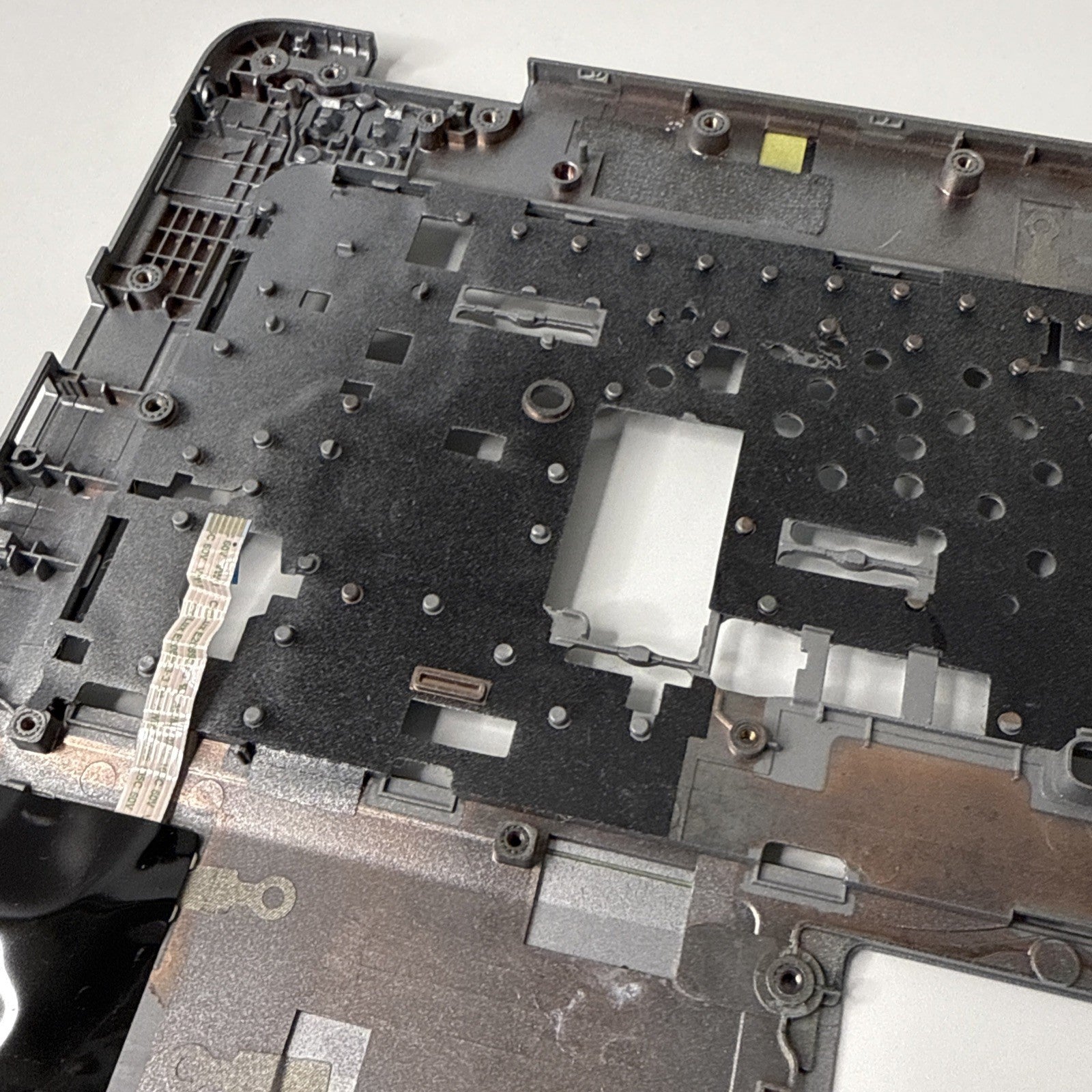 Genuine HP Elitebook 840 G3 Palmrest (Silver)