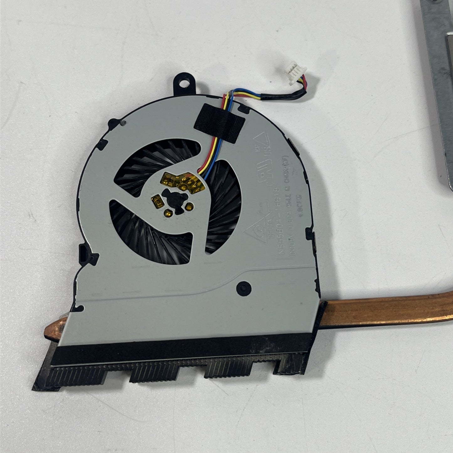 Genuine Dell Inspiron 15 5567 Laptop Cpu Cooling Fan& Heatsink  Cn-0T6X66