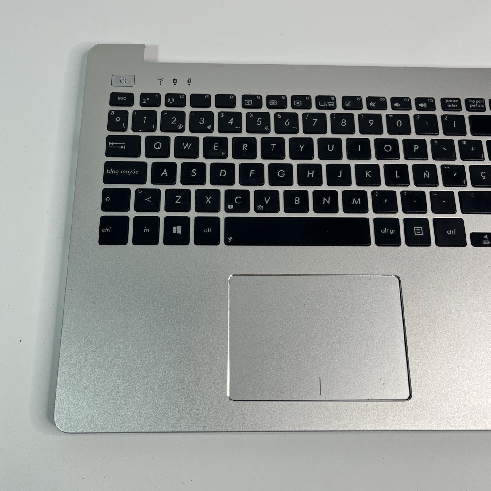 Genuine Silver Asus K551L Complete Palmrest, Keyboard,Usb Board & Spk 13NB0261AM