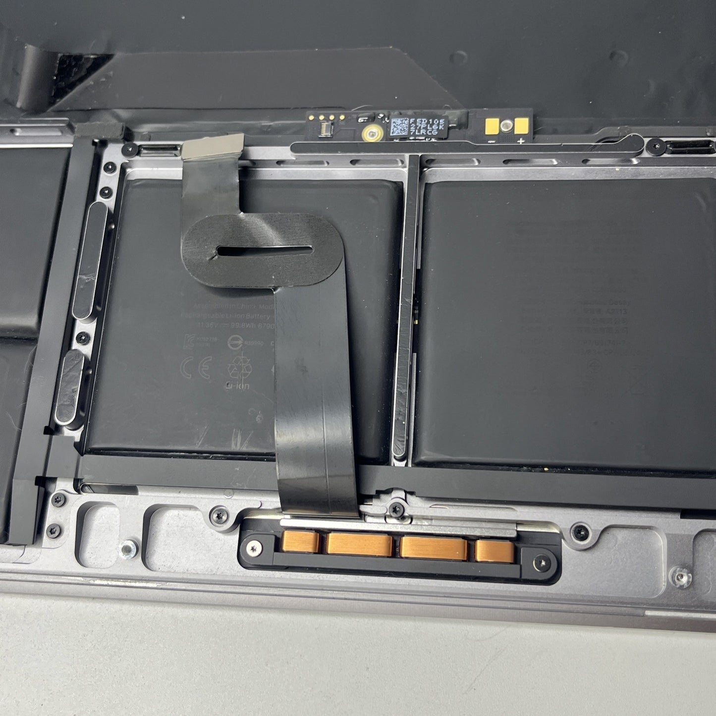 Genuine MacBook Pro16" A2141-2019 Palmrest keyboard Trackpad.  Bit Crack At Side