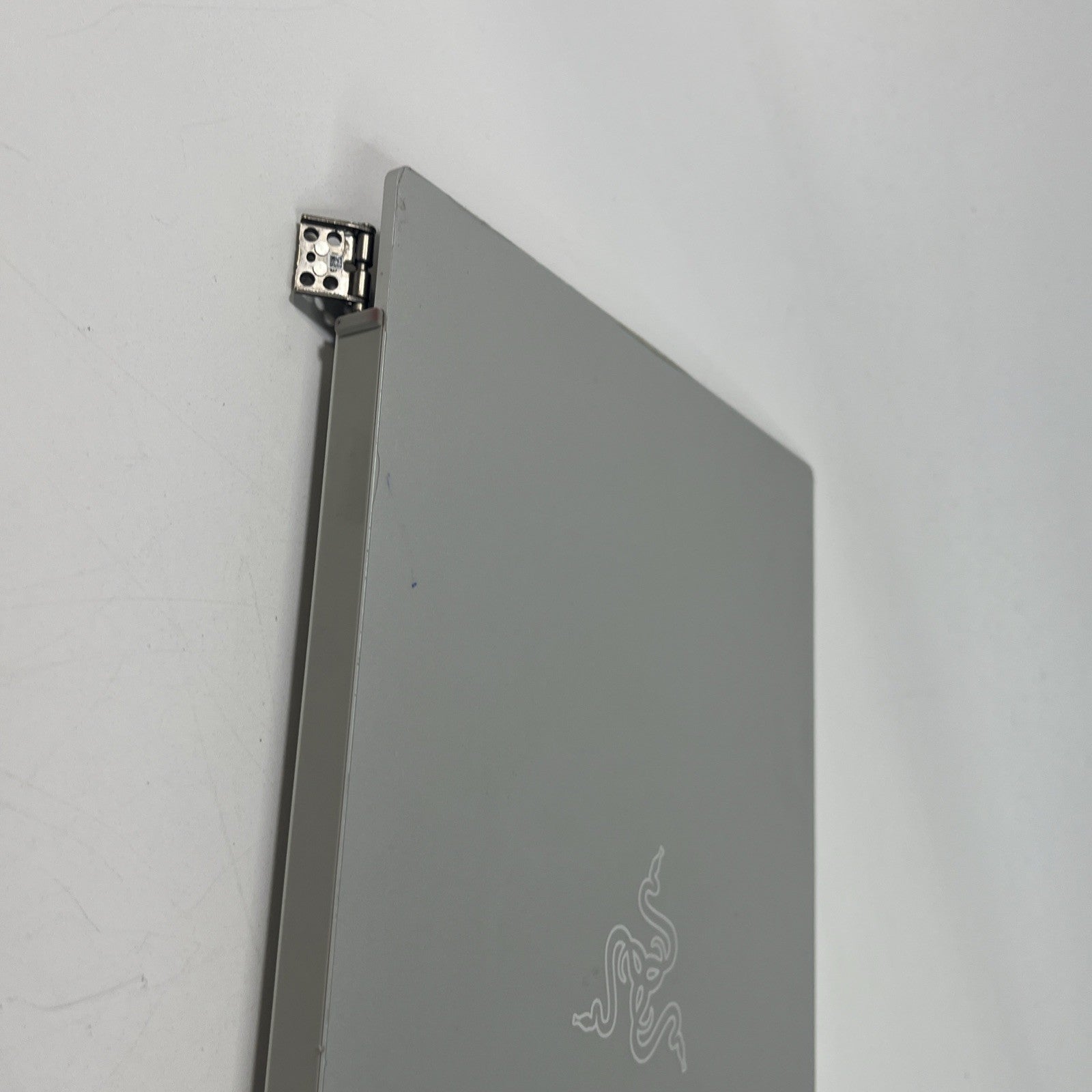 Razer Book 13 RZ09-0357 TouchScreen Assembly Top Lid Cover Silver.