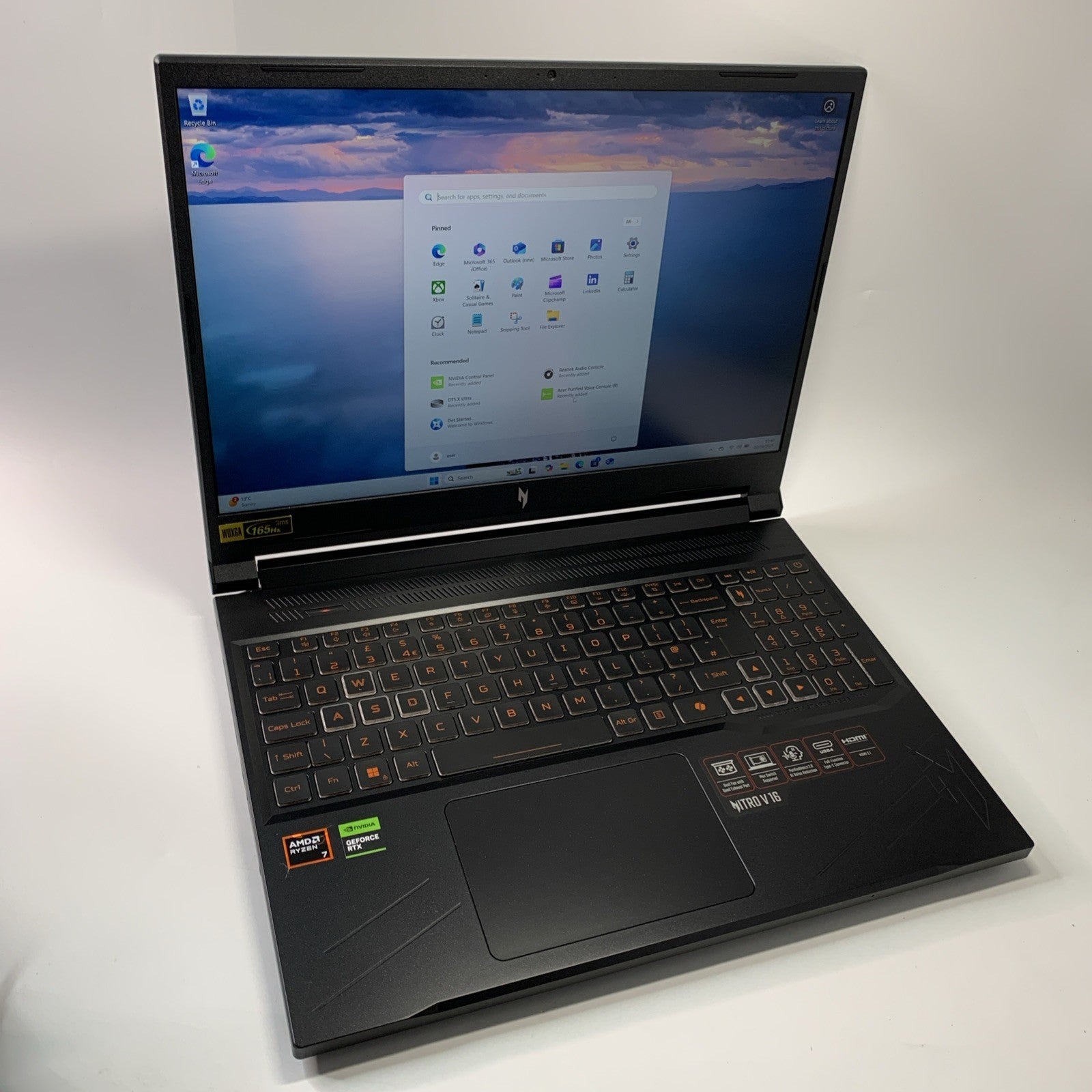 Acer Nitro V 16 Gaming Laptop - AMD Ryzen 7 8845HS 1TB SSD 16GB RAM RTX 4060
