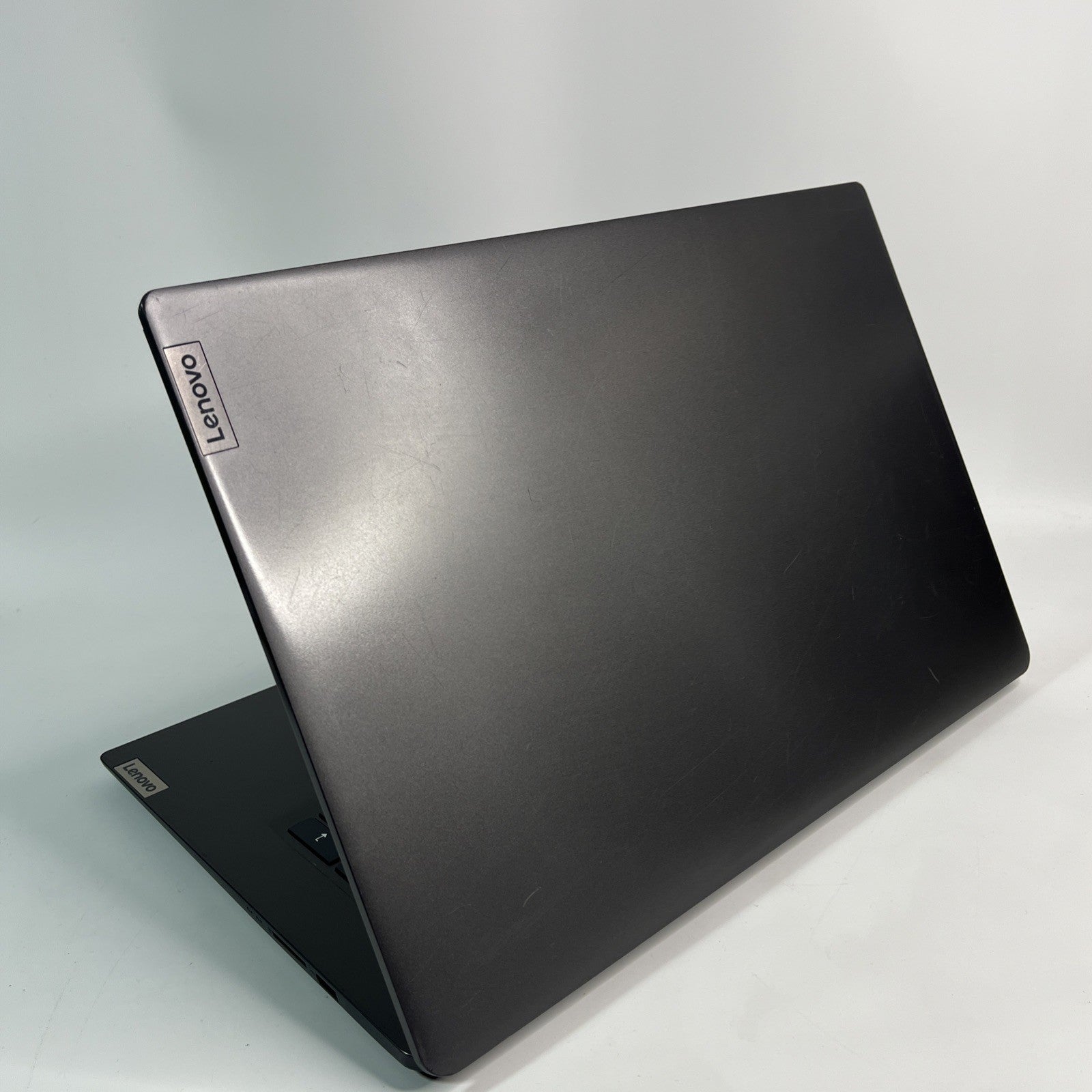 Lenovo Laptop V Series V17 G3 API  Windows 11, I5-1235U 24GB RAM 512GB SSD