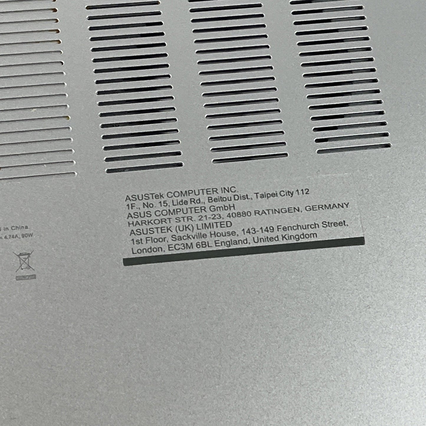 Genuine Silver Asus Vivobook 16 M1603Q bottom base 13N1-FDA0A11