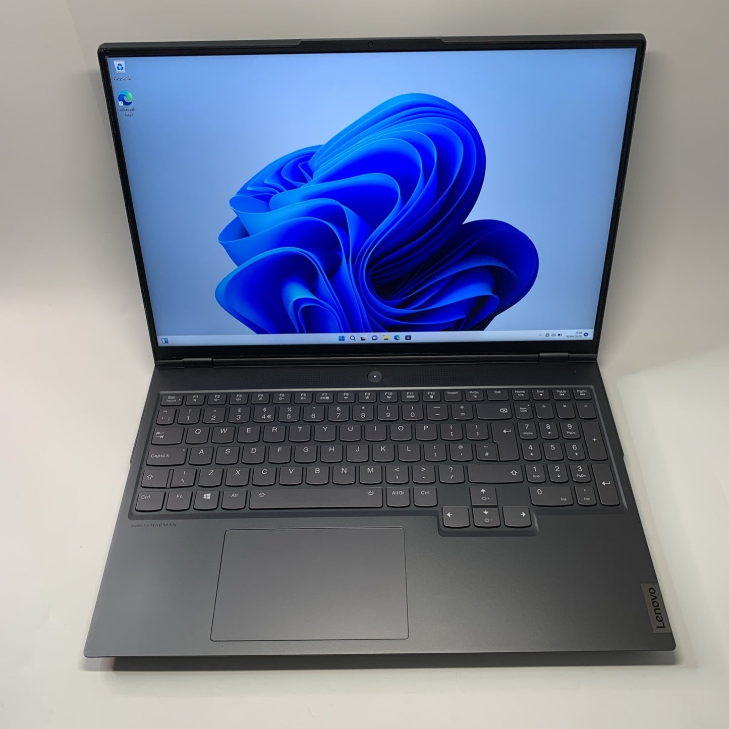 Lenovo Legion 7  16ACHg6 AMD Ryzen 7 5800H 256GB SSD 16GB RAM RTX 3060 Win 11