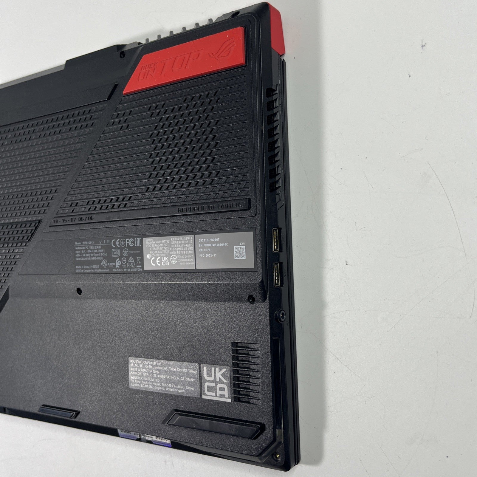 ASUS Rog Strix G513IE 15.5” Ryzen 7 4800H 16GB RAM 512GB SSD RTX 3050Ti