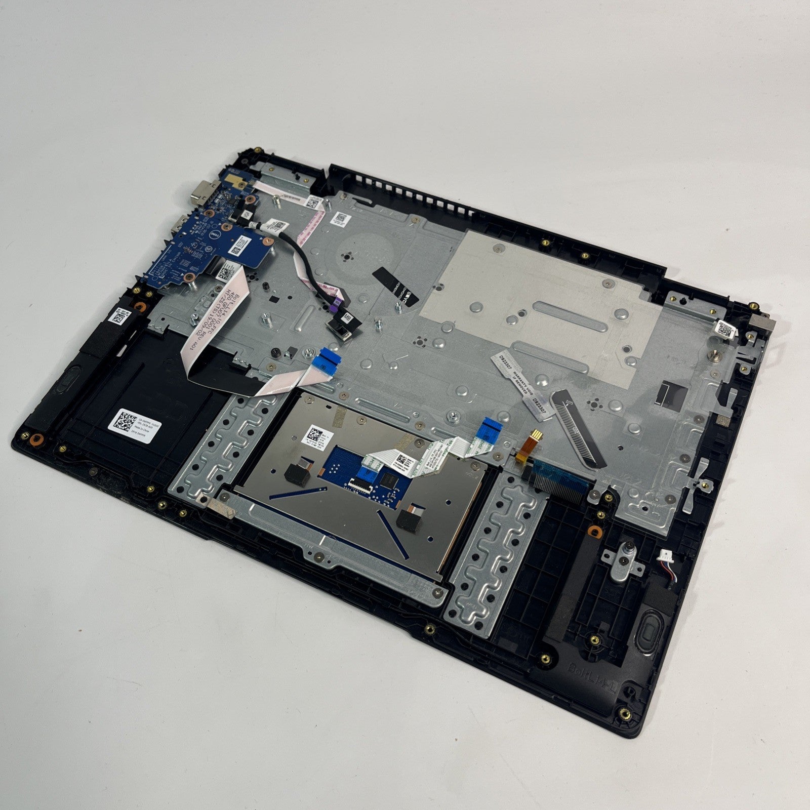 Genuine Black Dell Latitude 3400 Palmrest, Usb-board & Speakers Cn-0nfpp9-yus00