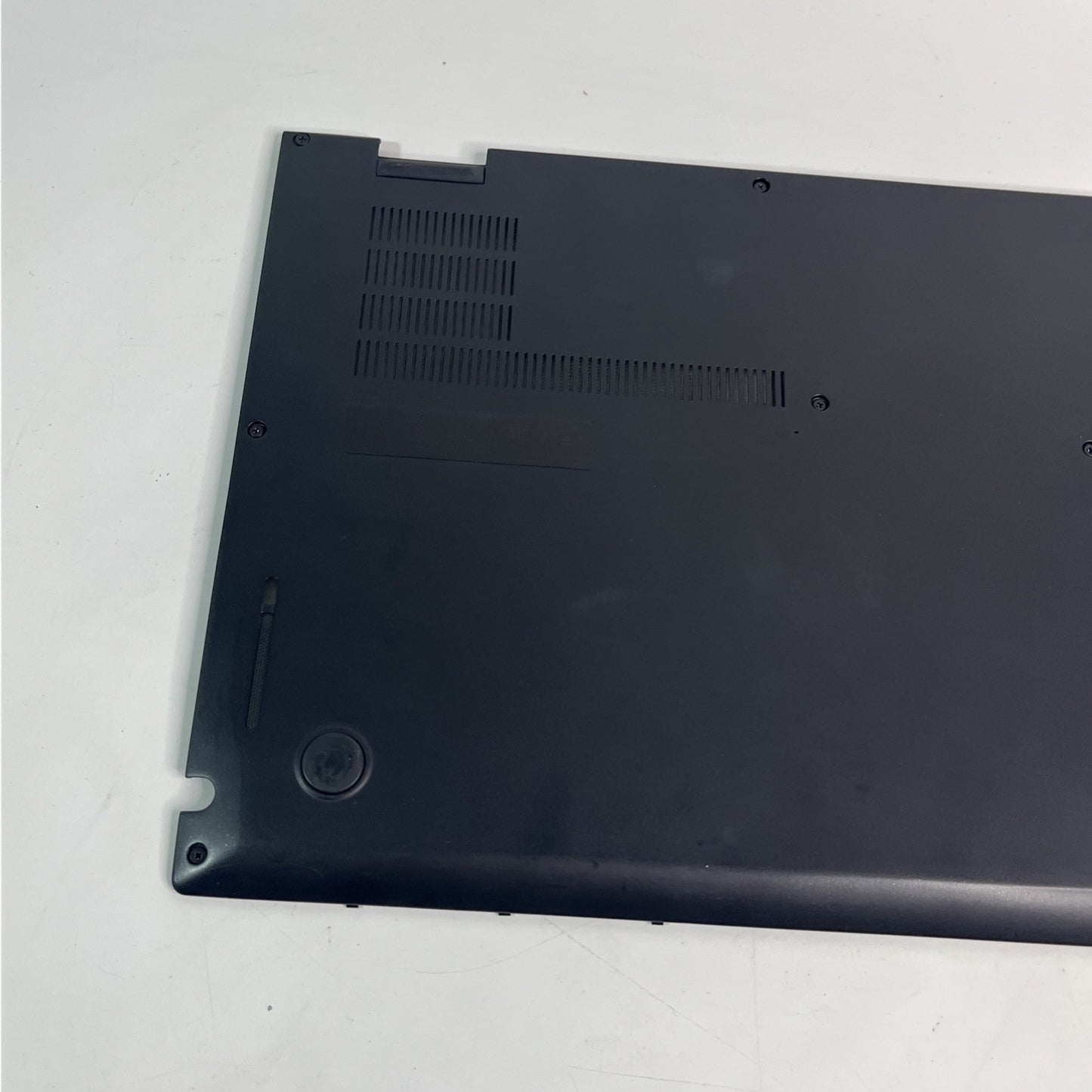 Genuine Lenovo ThinkPad X1 Yoga Gen 1 Bottom Base  Chassis Cover 01AW995