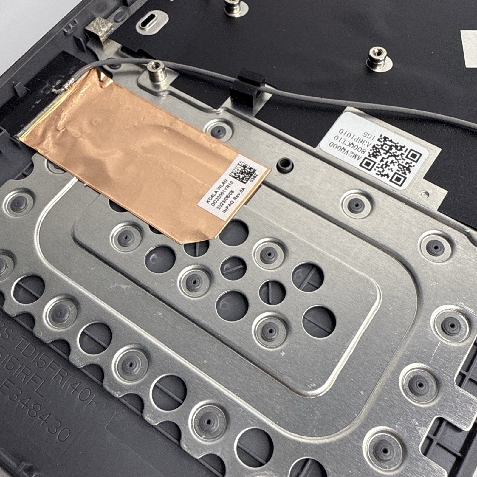 Lenovo Ideapad Slim 3 14IAN8 Palmrest Assembly UK Keyboard Grey