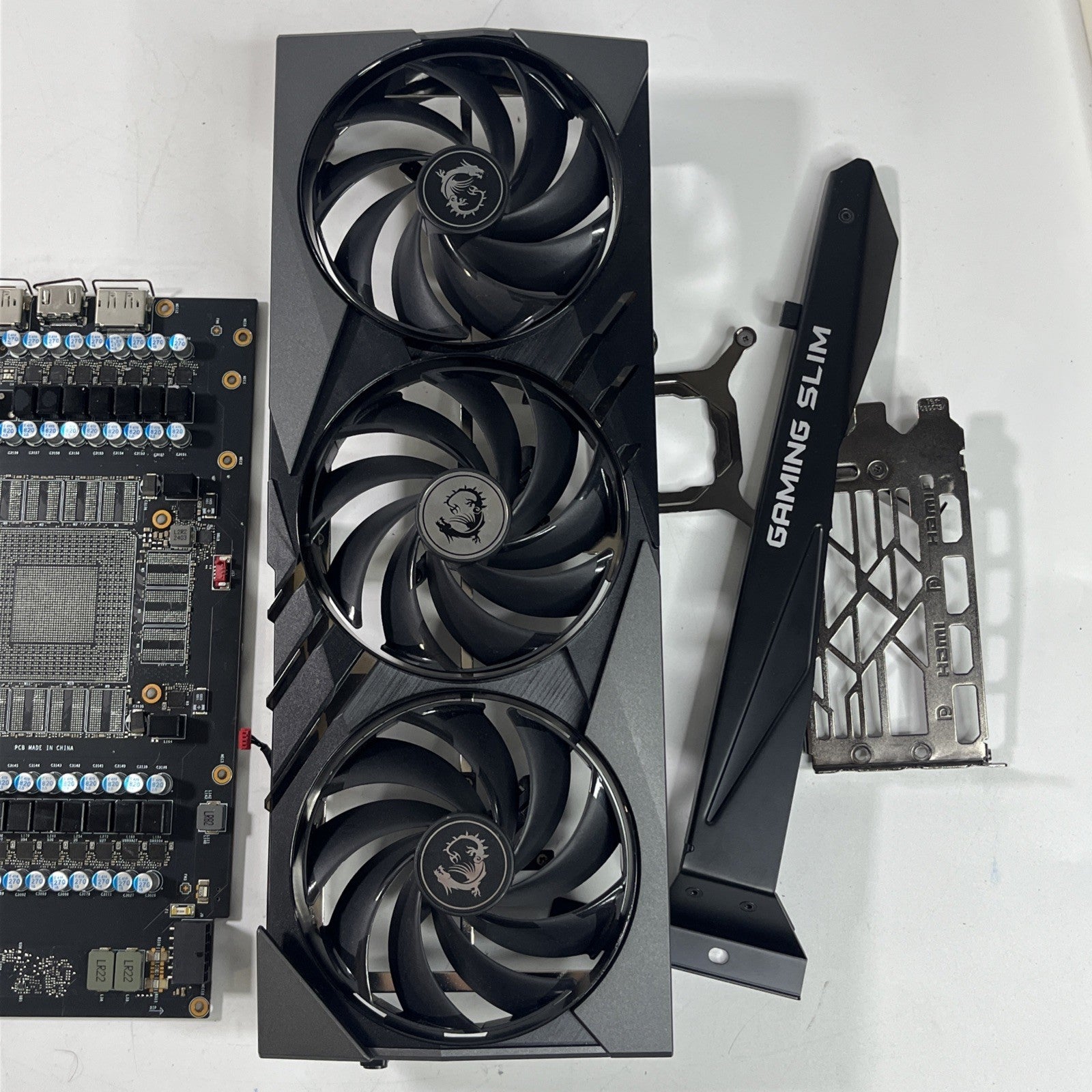 MSI GeForce RTX 4090 24 GB Black  3X Gaming X Slim GDDr6X .taken Parts