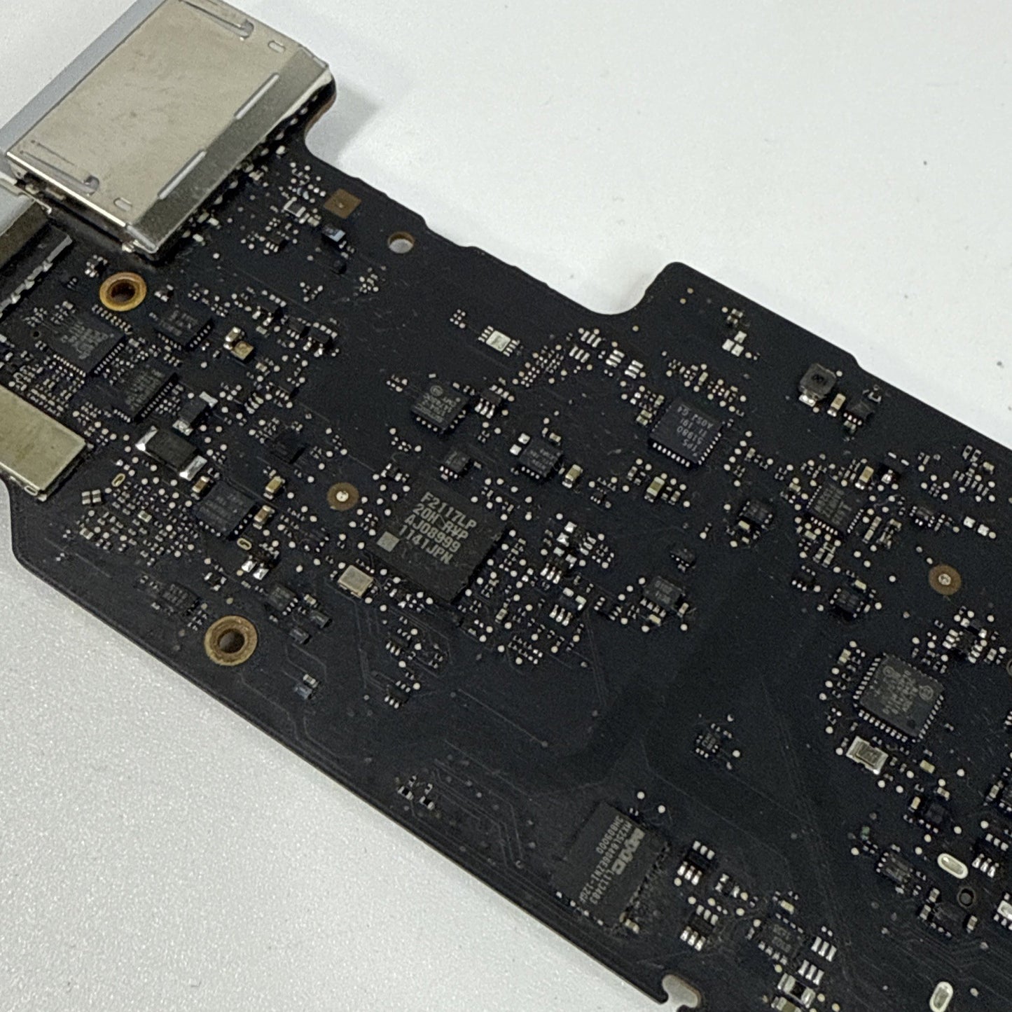 Apple MacBook Air A1369 13'' Mid-2011 Core i5 Motherboard Logic Board