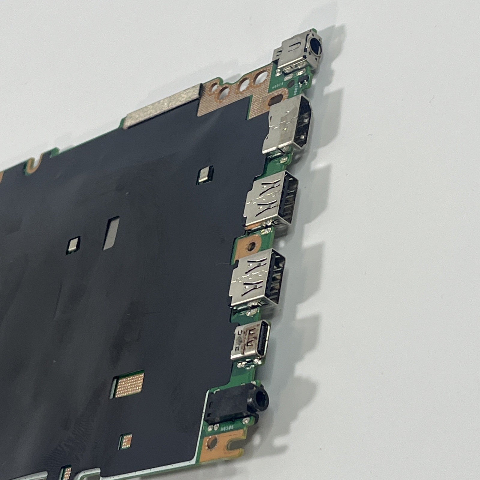Asus Vivobook 16X M1603QA AMD Ryzen 5 5600H Motherboard. No Power