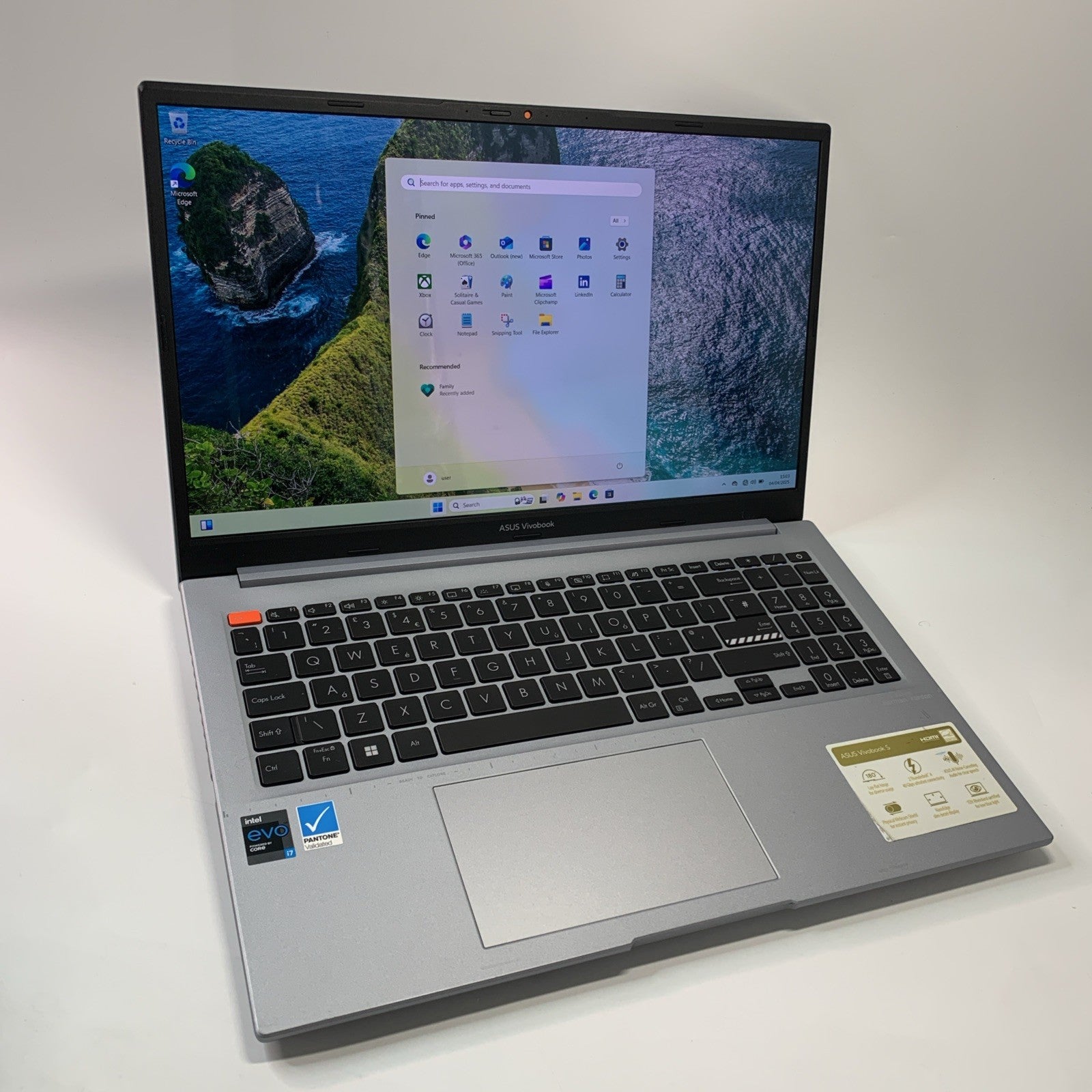 ASUS Vivobook S15 K3502ZA 15.6 OLED Laptop Intel i7-12700H 16GB RAM 256GB SSD