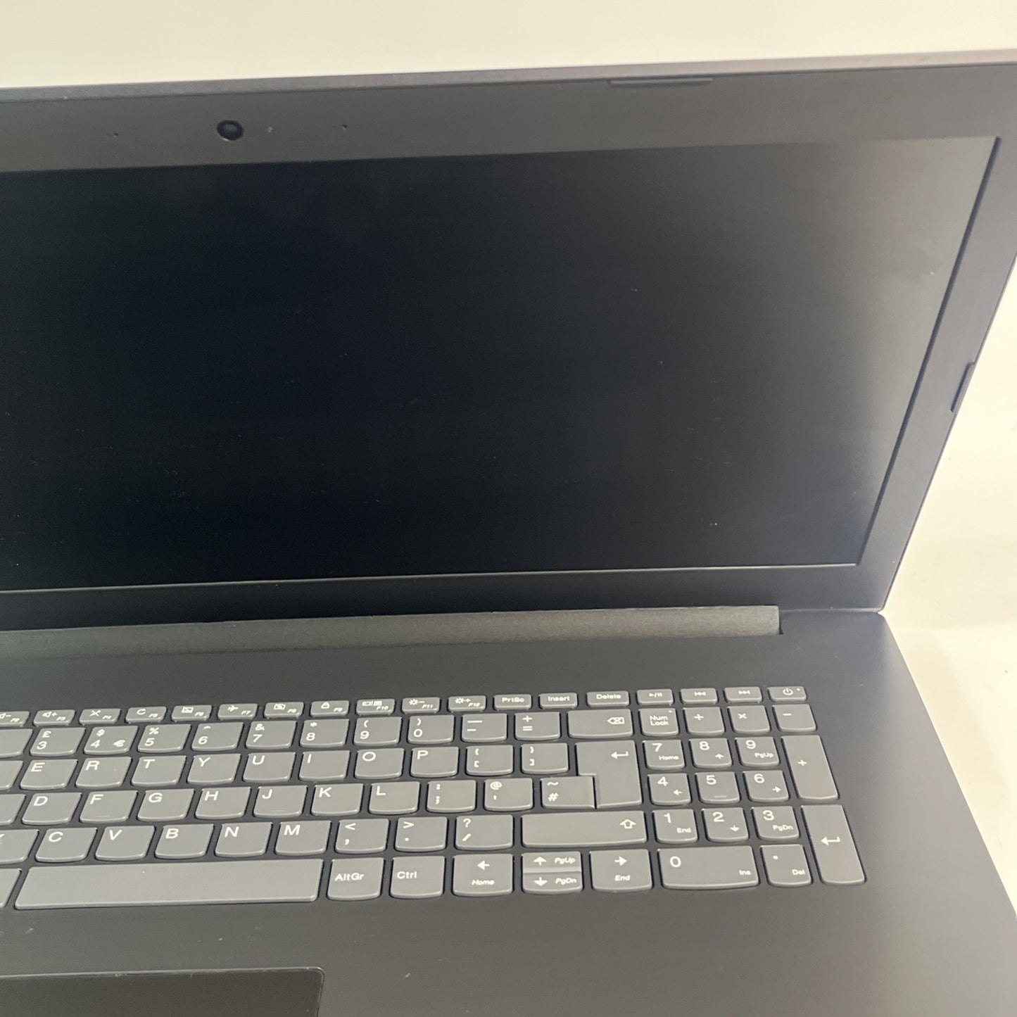 Black Lenovo IdeaPad 320-17ABR AMD A10-9620P 8GB RAM 256GB  17.3 Win 10. #G A
