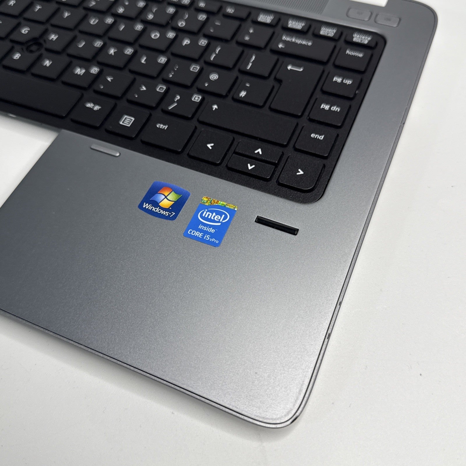 HP Elitebook 840 G1 Palmrest Assembly UK Keyboard 730964-001