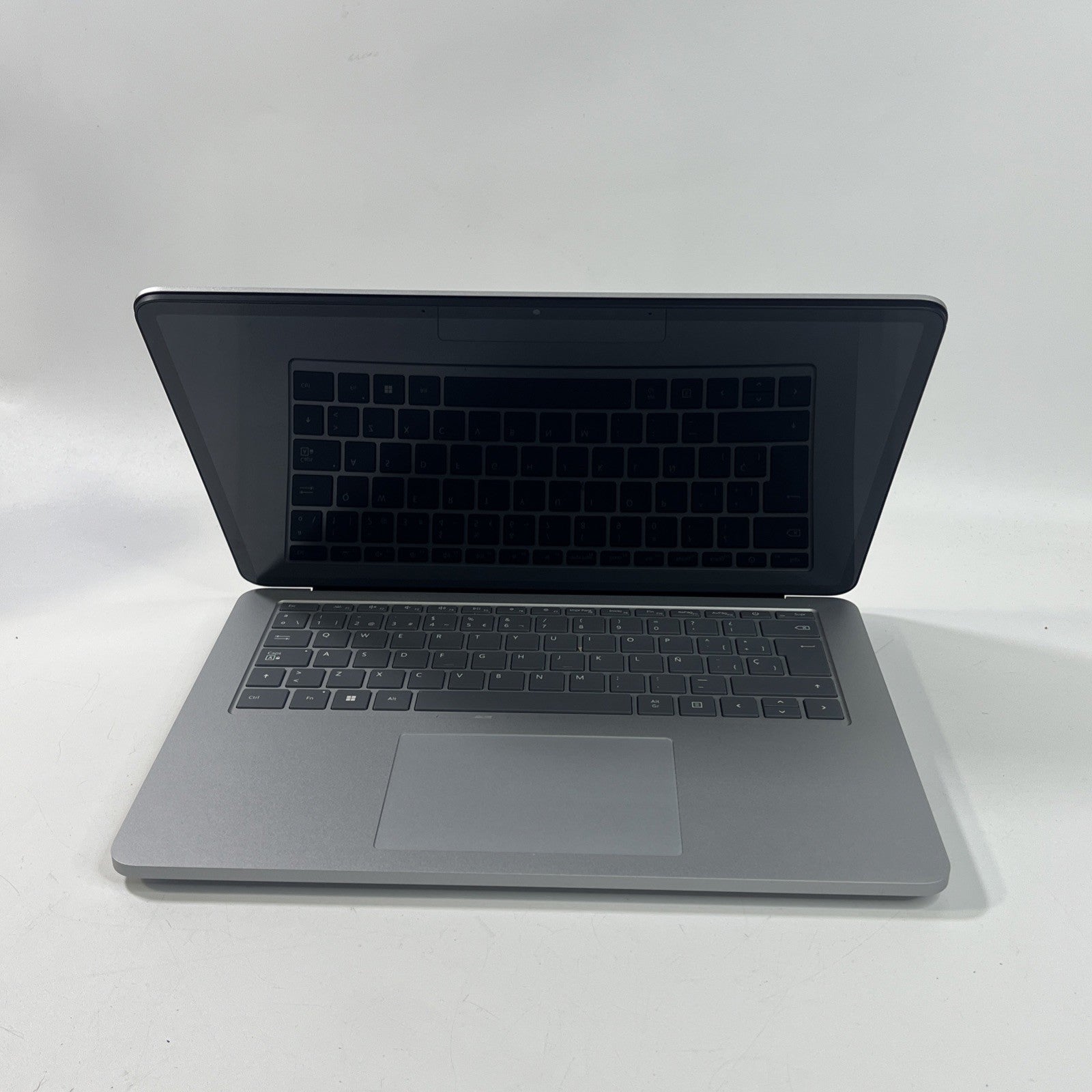 Microsoft Surface Laptop 14.4" Inte i5-11300H 16GB RAM 512GB SSD Windows 11