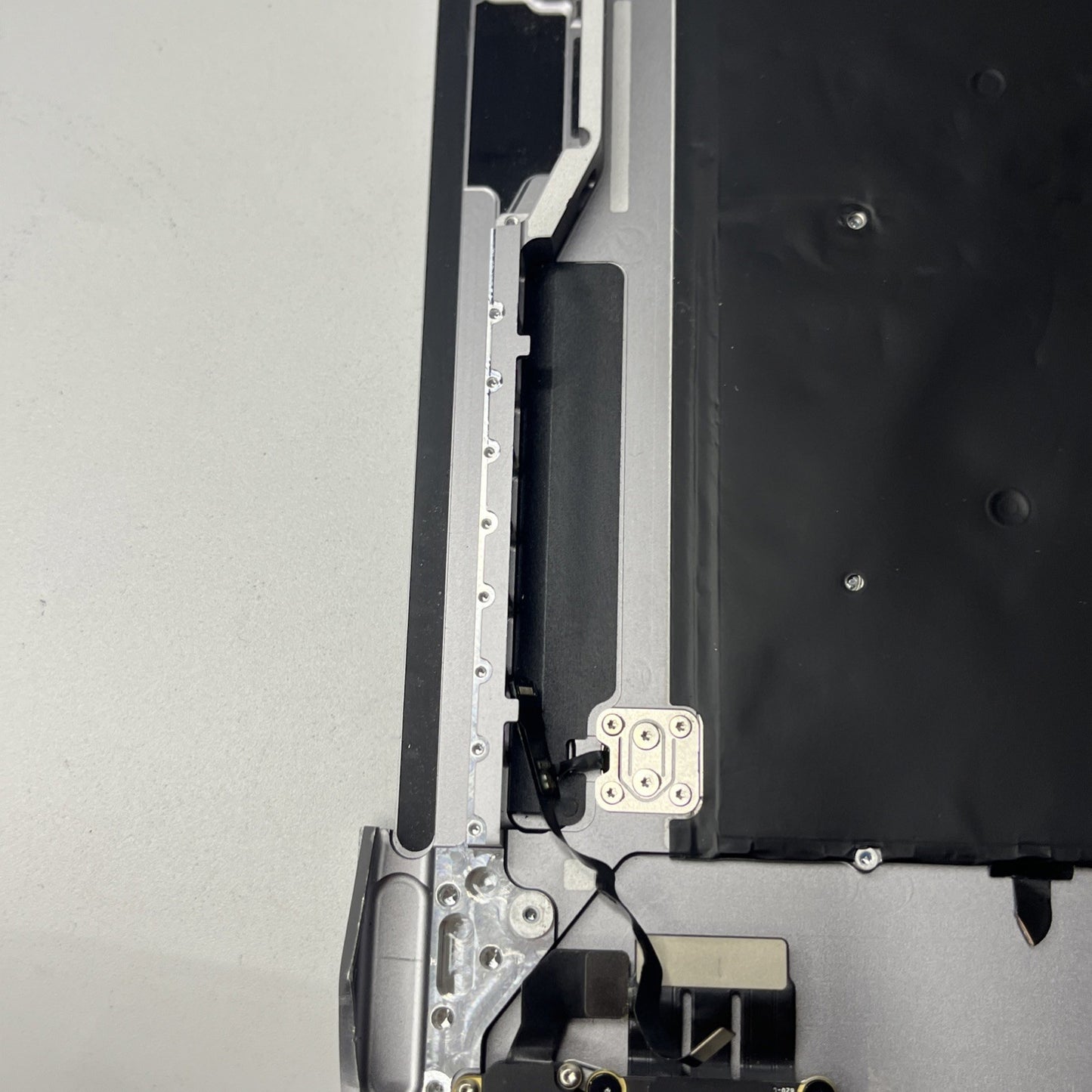 Genuine MacBook Pro16" A2141-2019 Palmrest keyboard Trackpad.  Bit Crack At Side