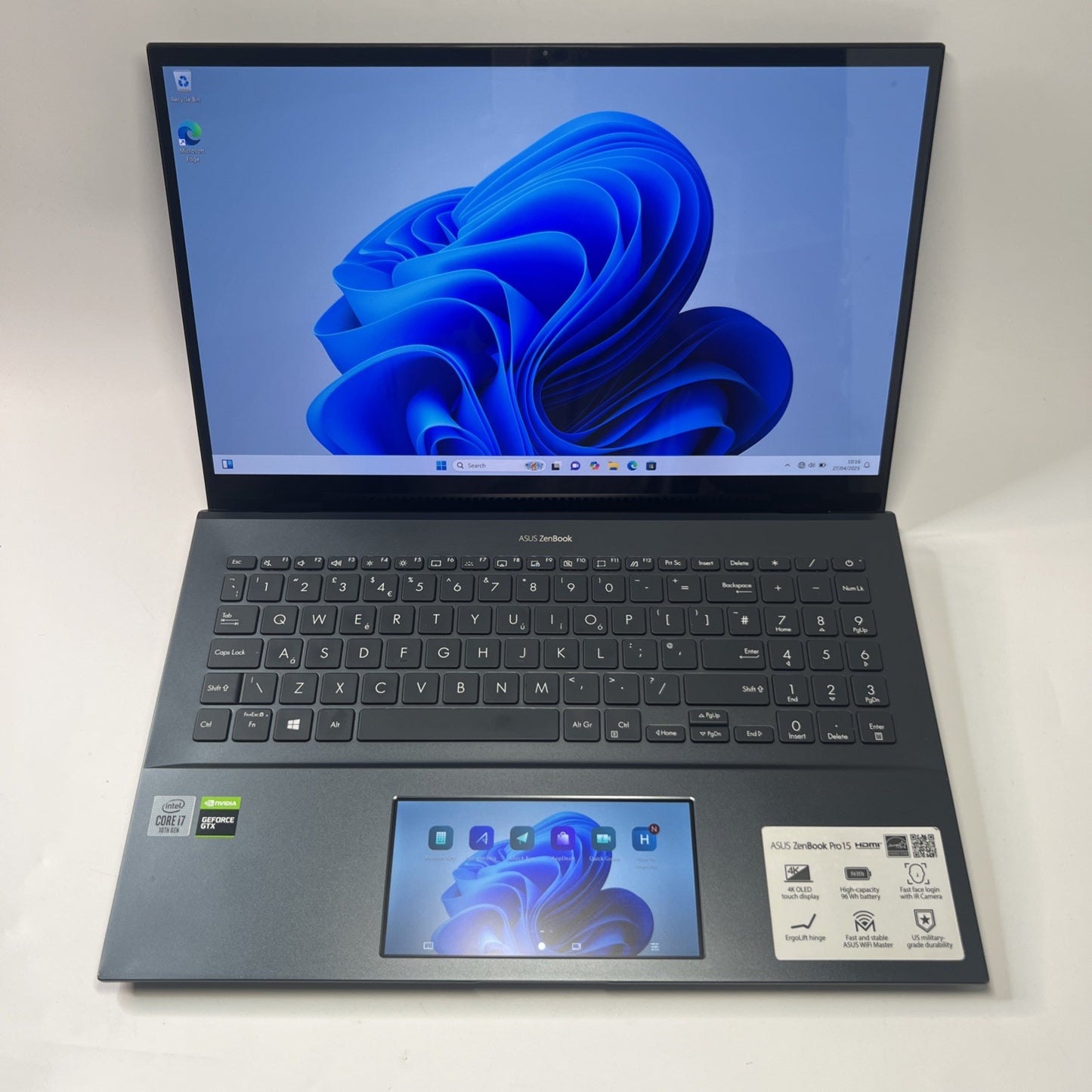 ASUS ZenBook 15 OLED UX535L Intel i7-10870H GTX 1650Ti 16GB RAM 256GB  SSD