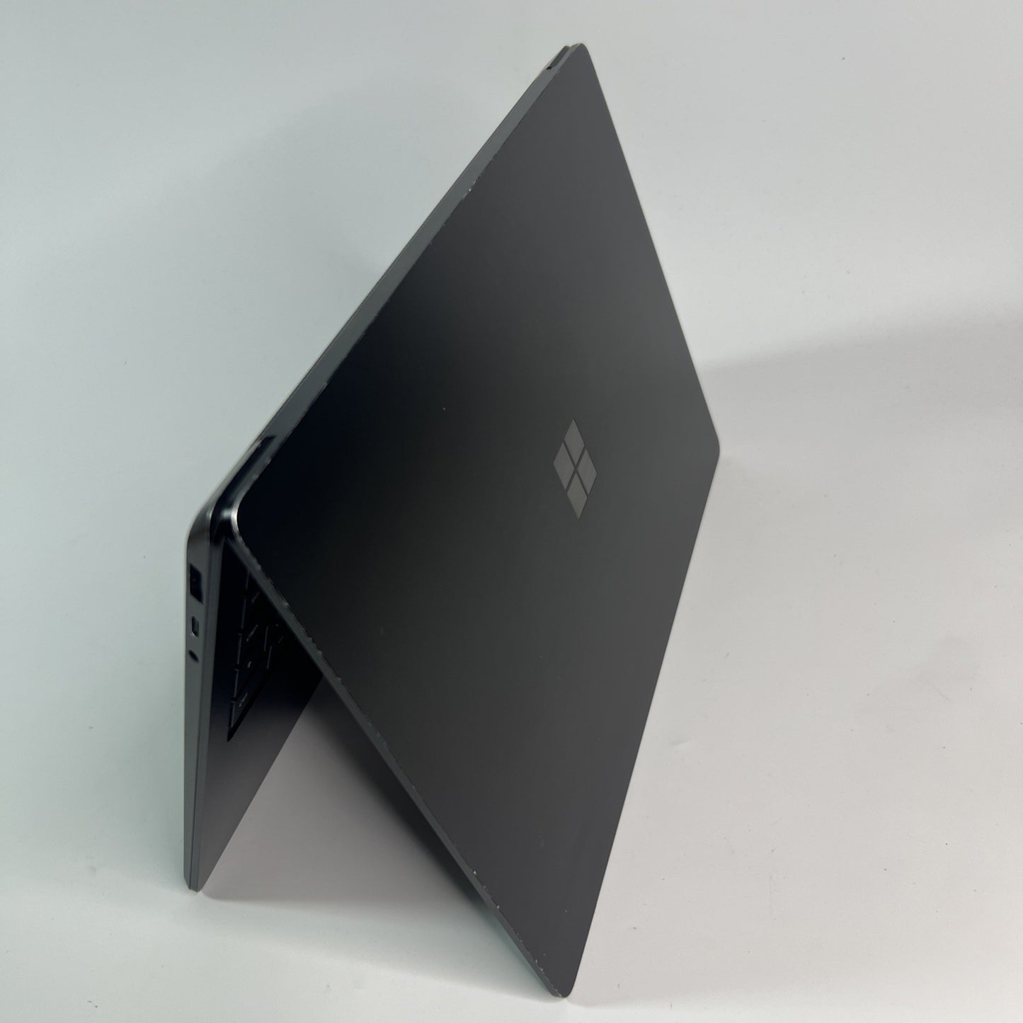 Microsoft Surface Laptop 4 i5-1145G7 8GB 256GB SSD Grade B  Windows 11 Warranty