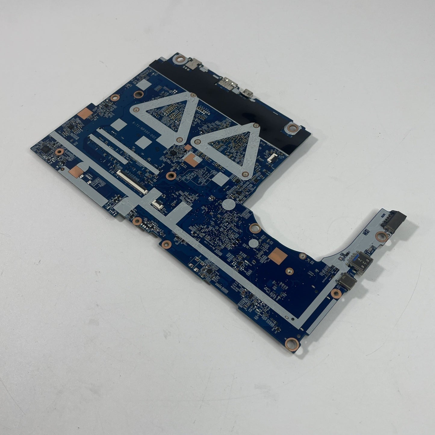 Genuine  Medion Erazer E10 Motherboard i5-10th Gen , GTX 1650, NP500. No Power.