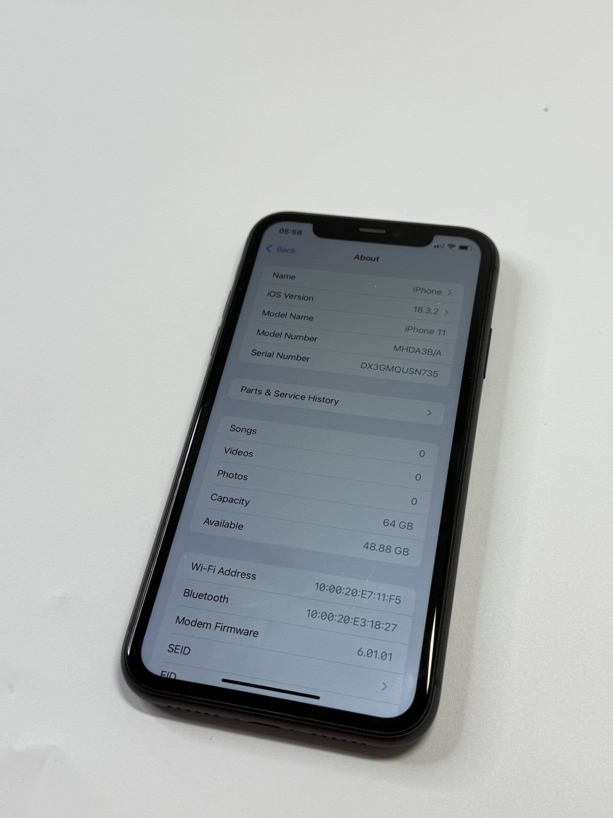 Apple iPhone 11 64GB Unlocked Smartphone - Good Condition 73% BH (Black)