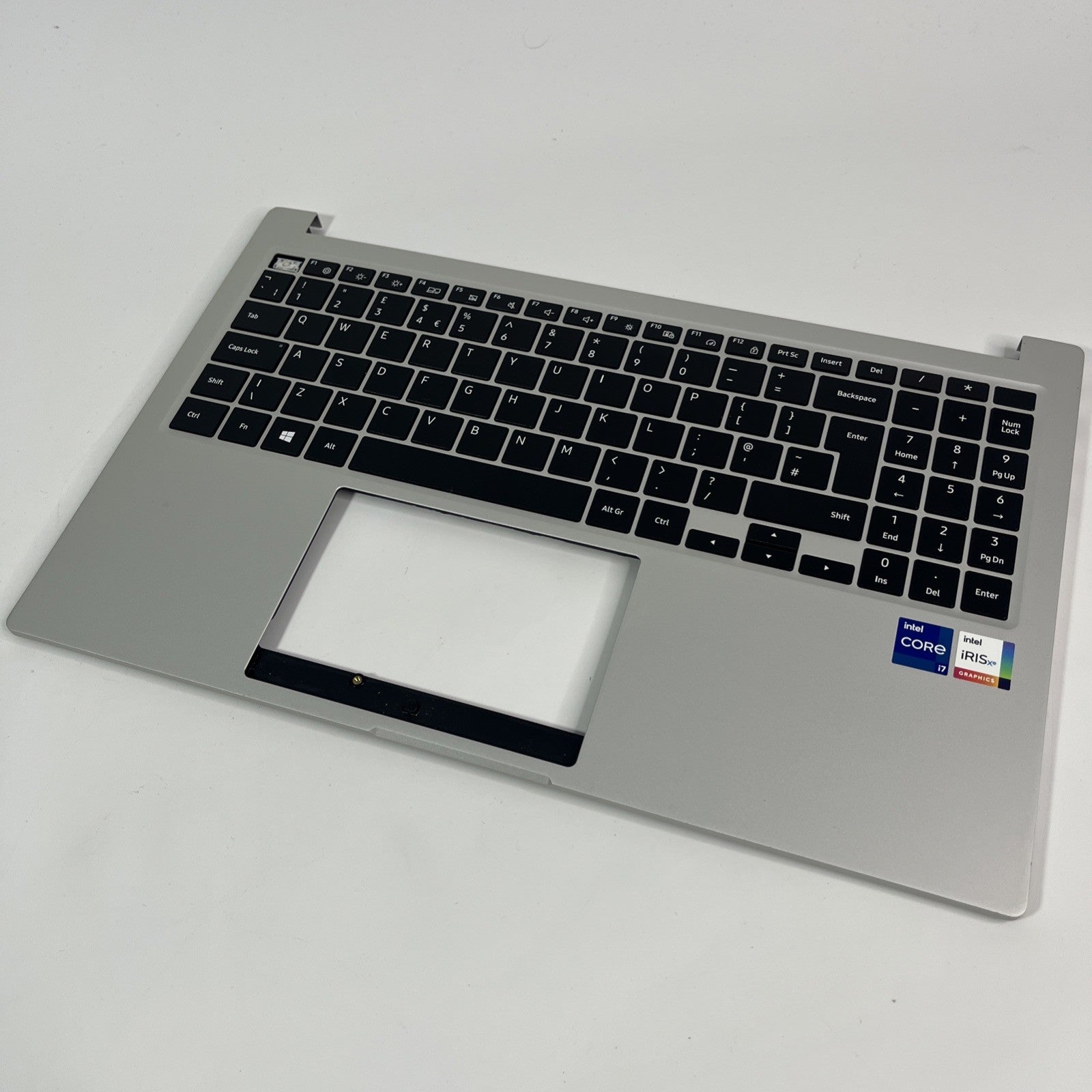 Genuine silver Samsung Galaxy NP750XDA  Palmrest & Keyboard&Speakers.missing Key